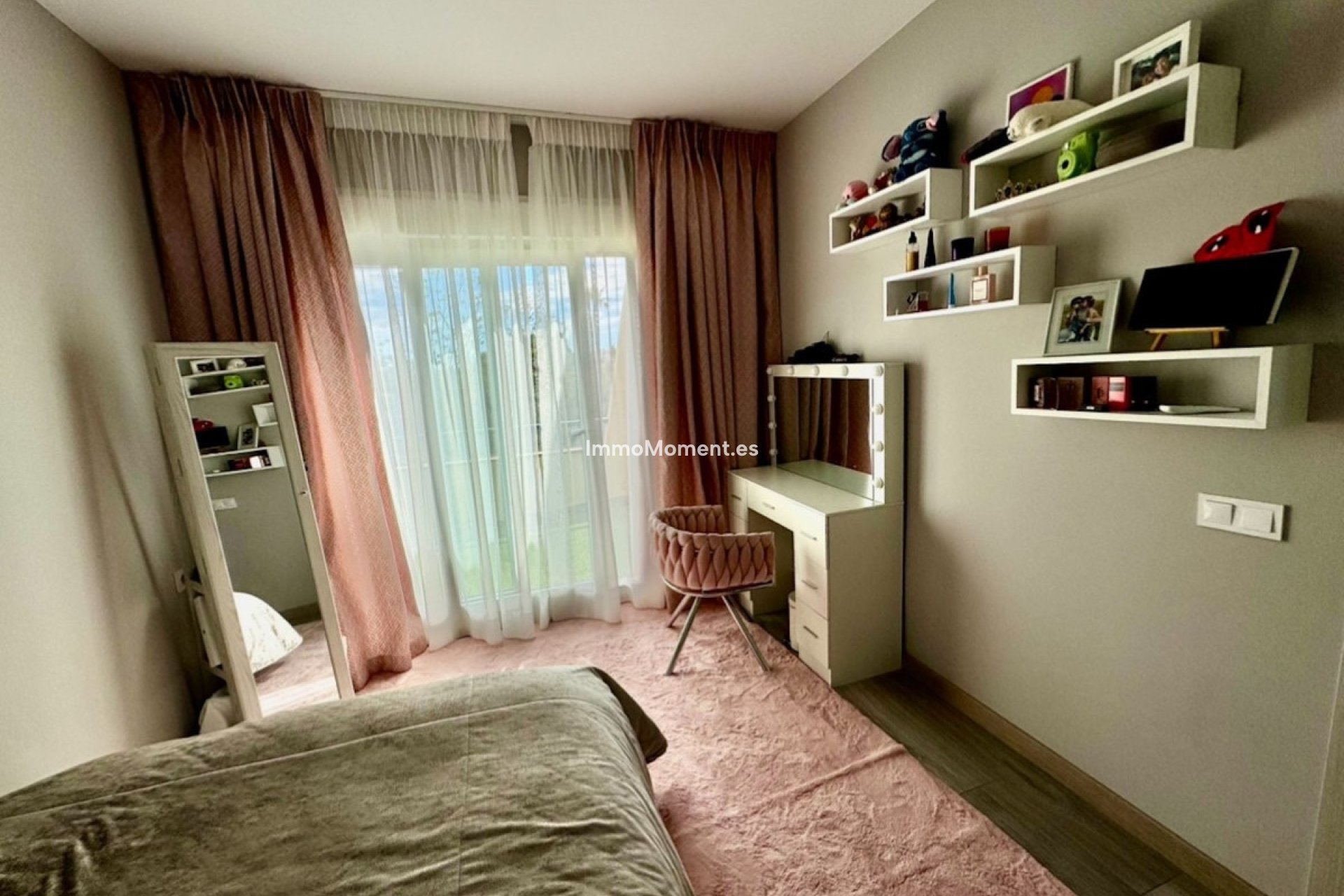 Resale - Townhouse - Estepona - Atalaya