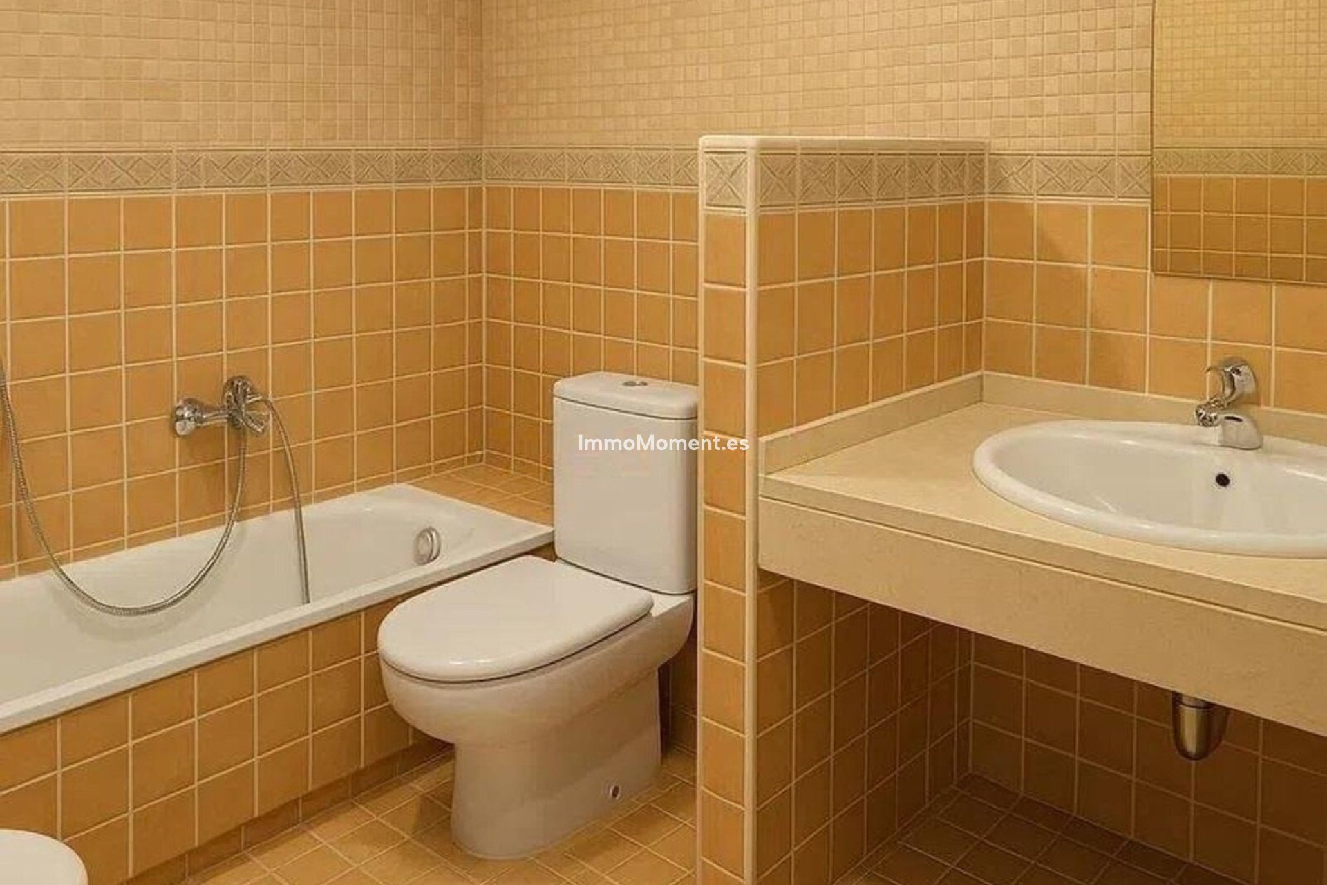 Resale - Townhouse - Estepona - Bel Air