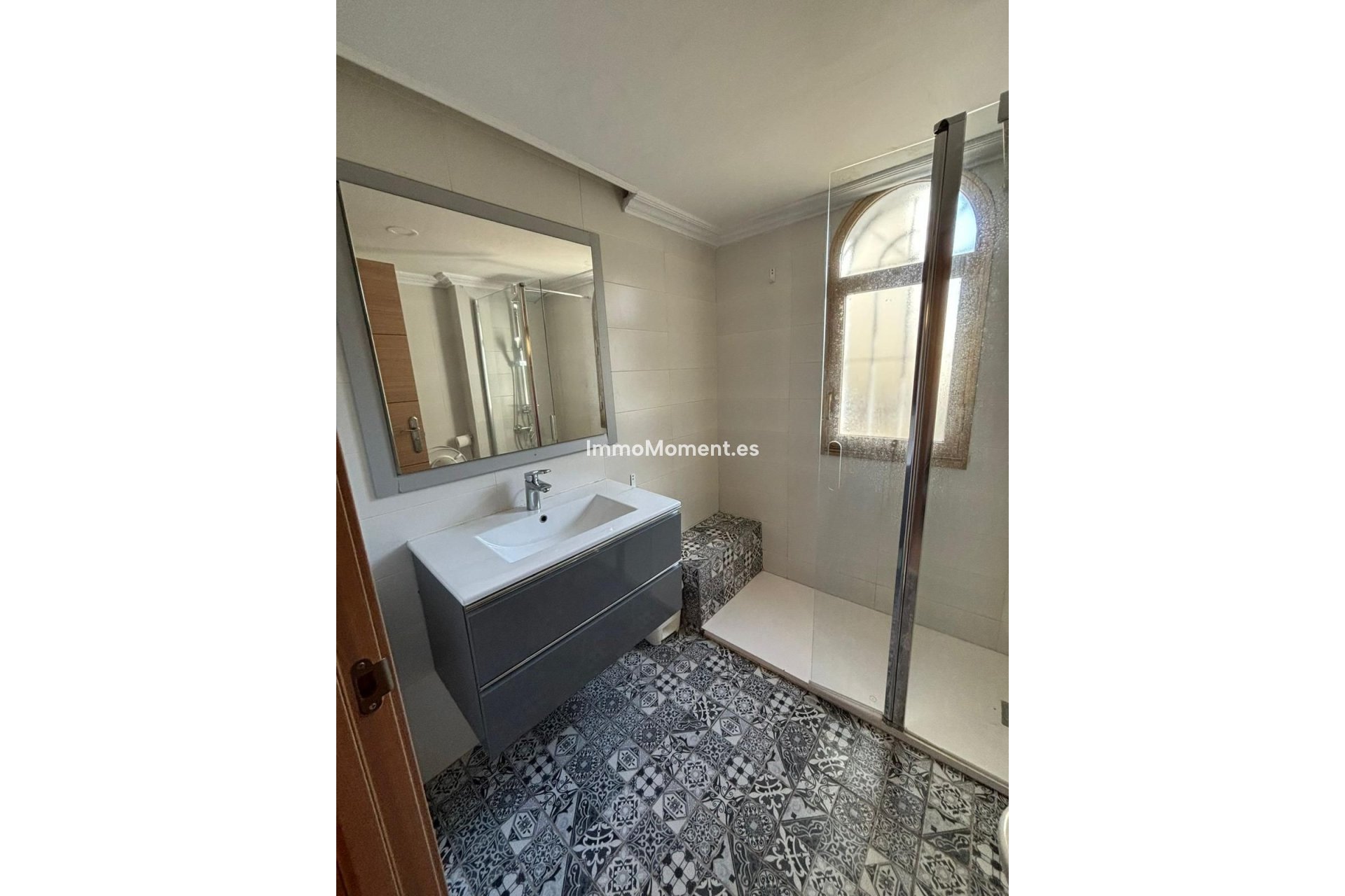 Resale - Townhouse - Estepona - Cancelada