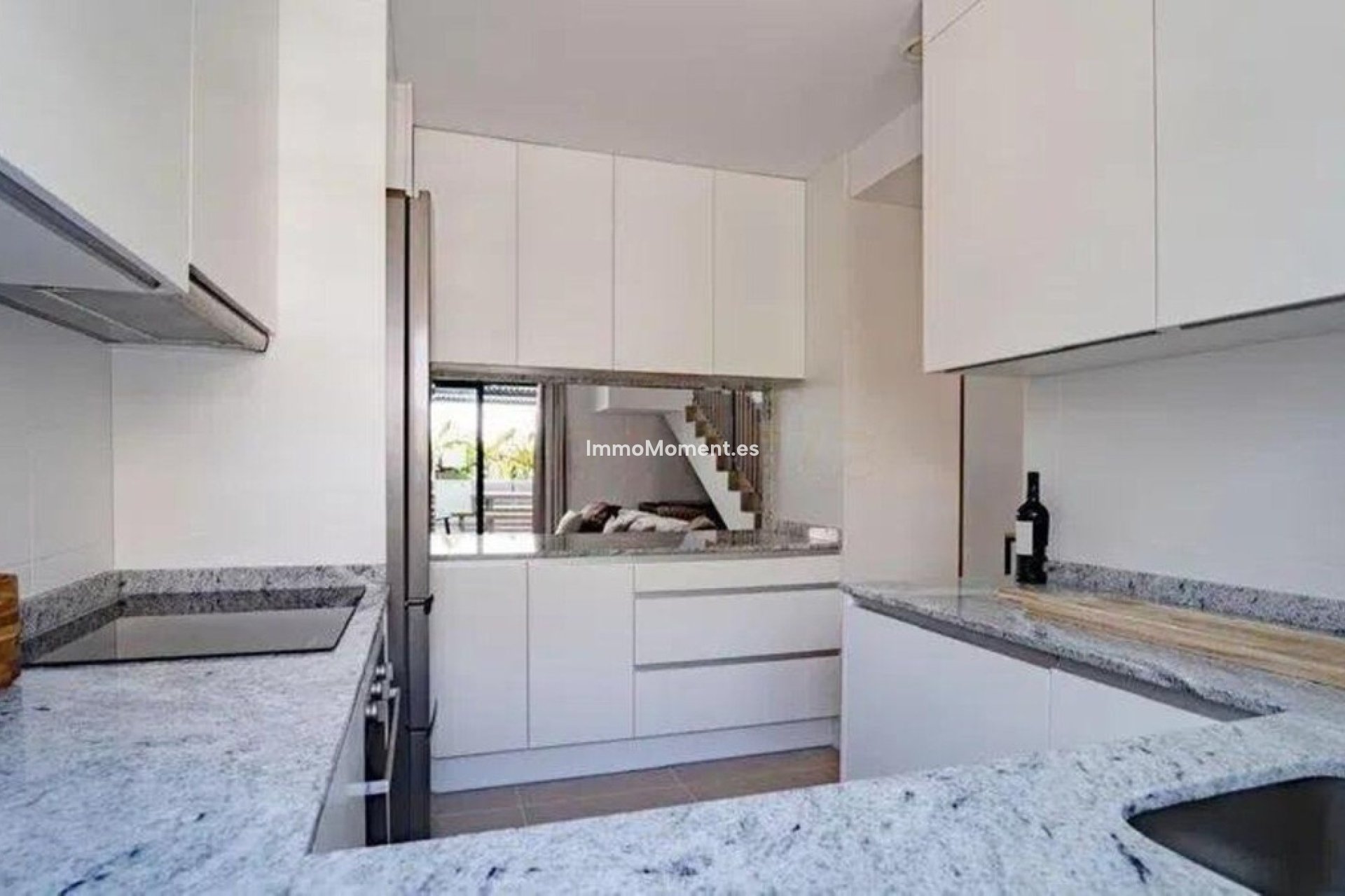 Resale - Townhouse - Estepona - Cancelada