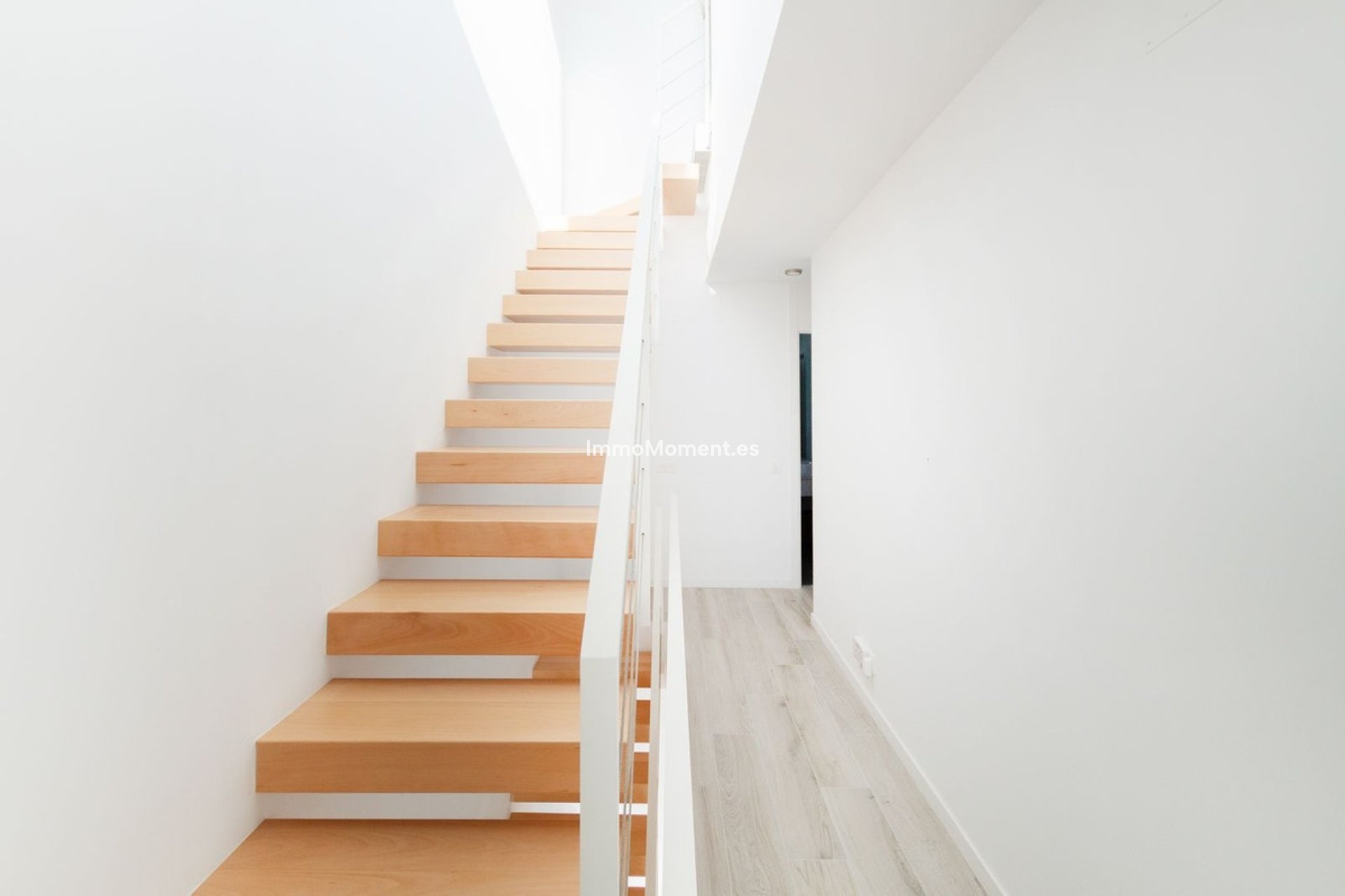 Resale - Townhouse - Estepona - Cancelada