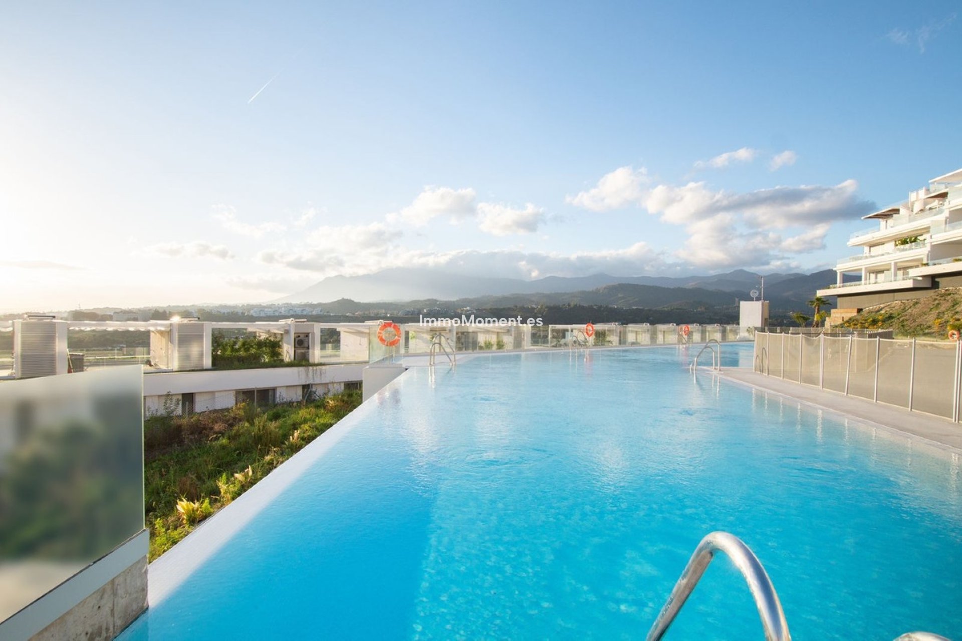 Resale - Townhouse - Estepona - Cancelada