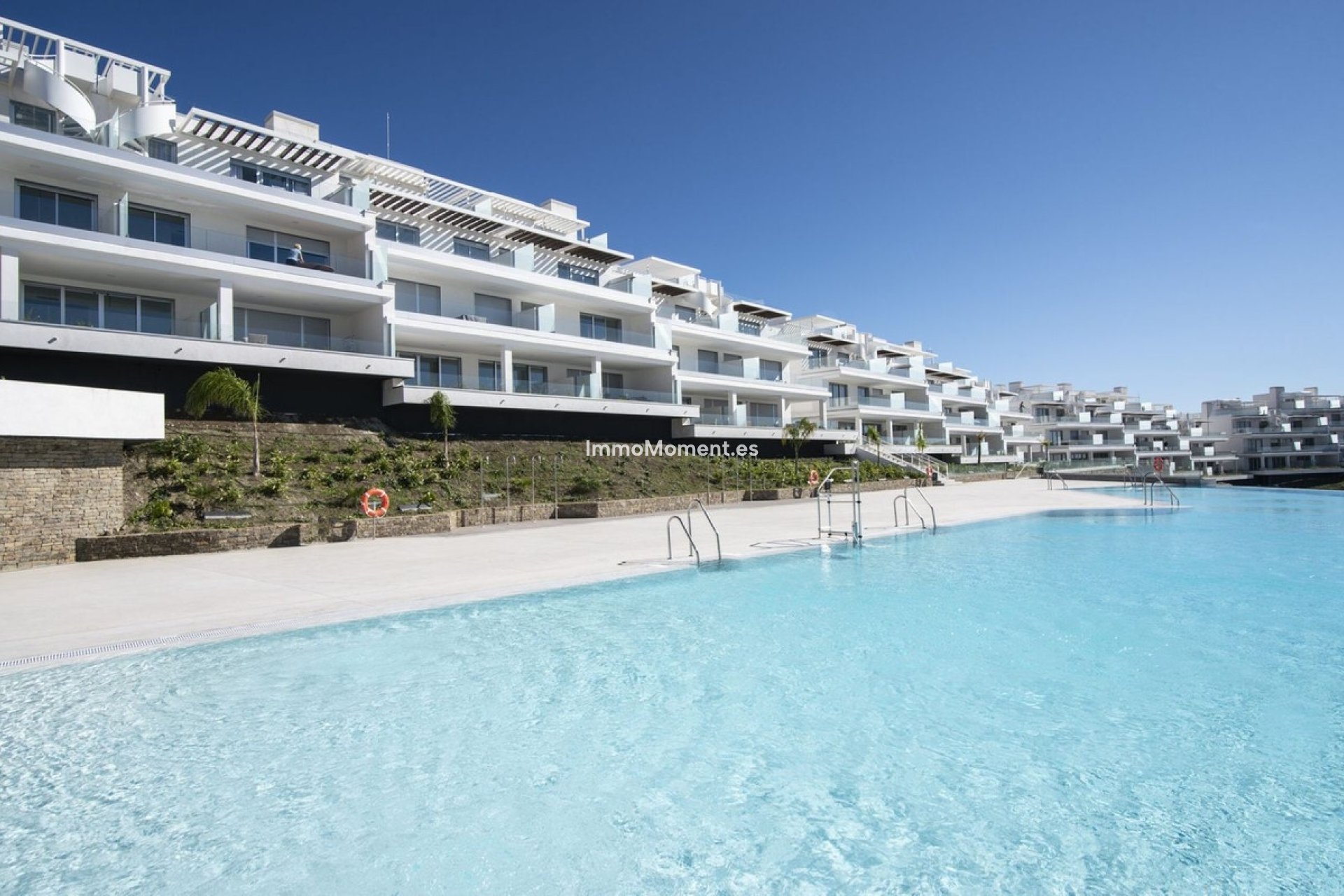 Resale - Townhouse - Estepona - Cancelada