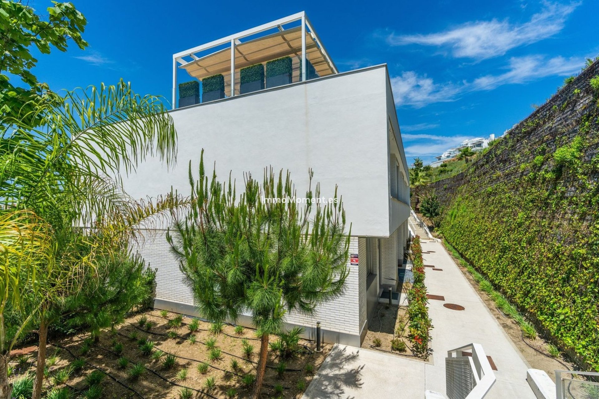 Resale - Townhouse - Estepona - Cancelada