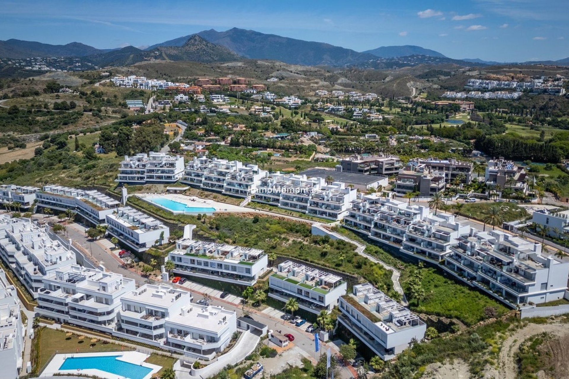 Resale - Townhouse - Estepona - Cancelada