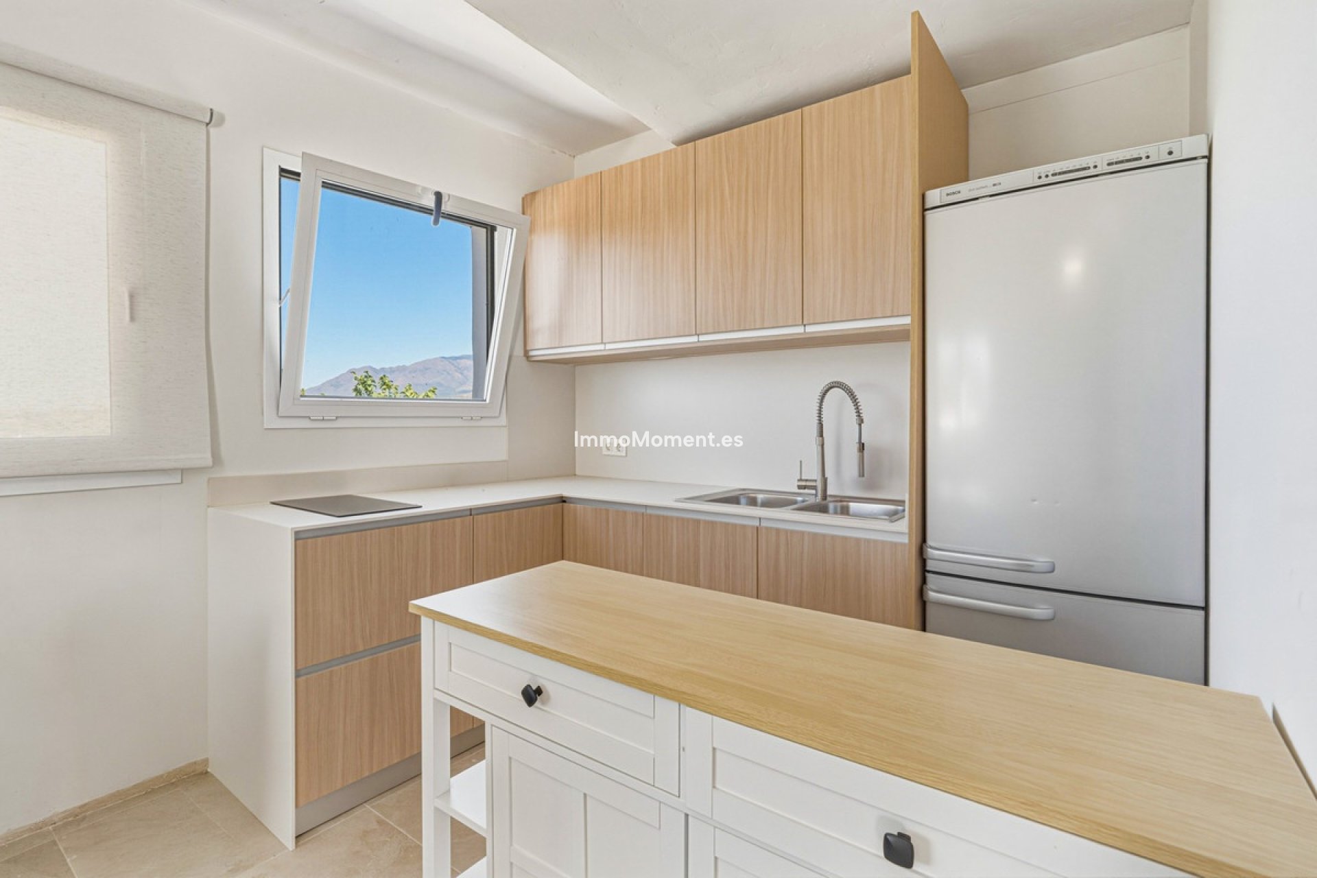 Resale - Townhouse - Estepona - Cancelada