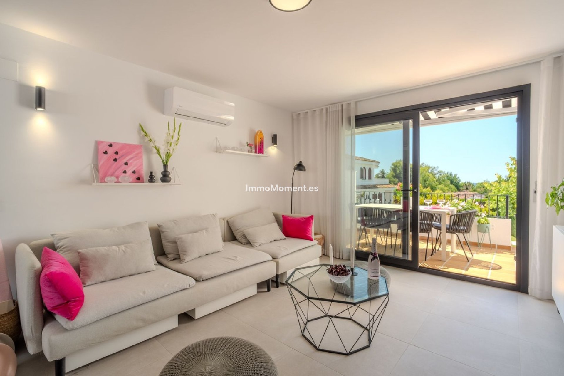 Resale - Townhouse - Estepona - Costalita