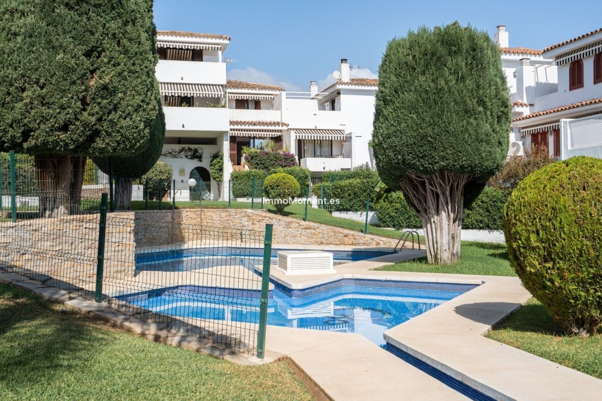 Resale - Townhouse - Estepona - Costalita