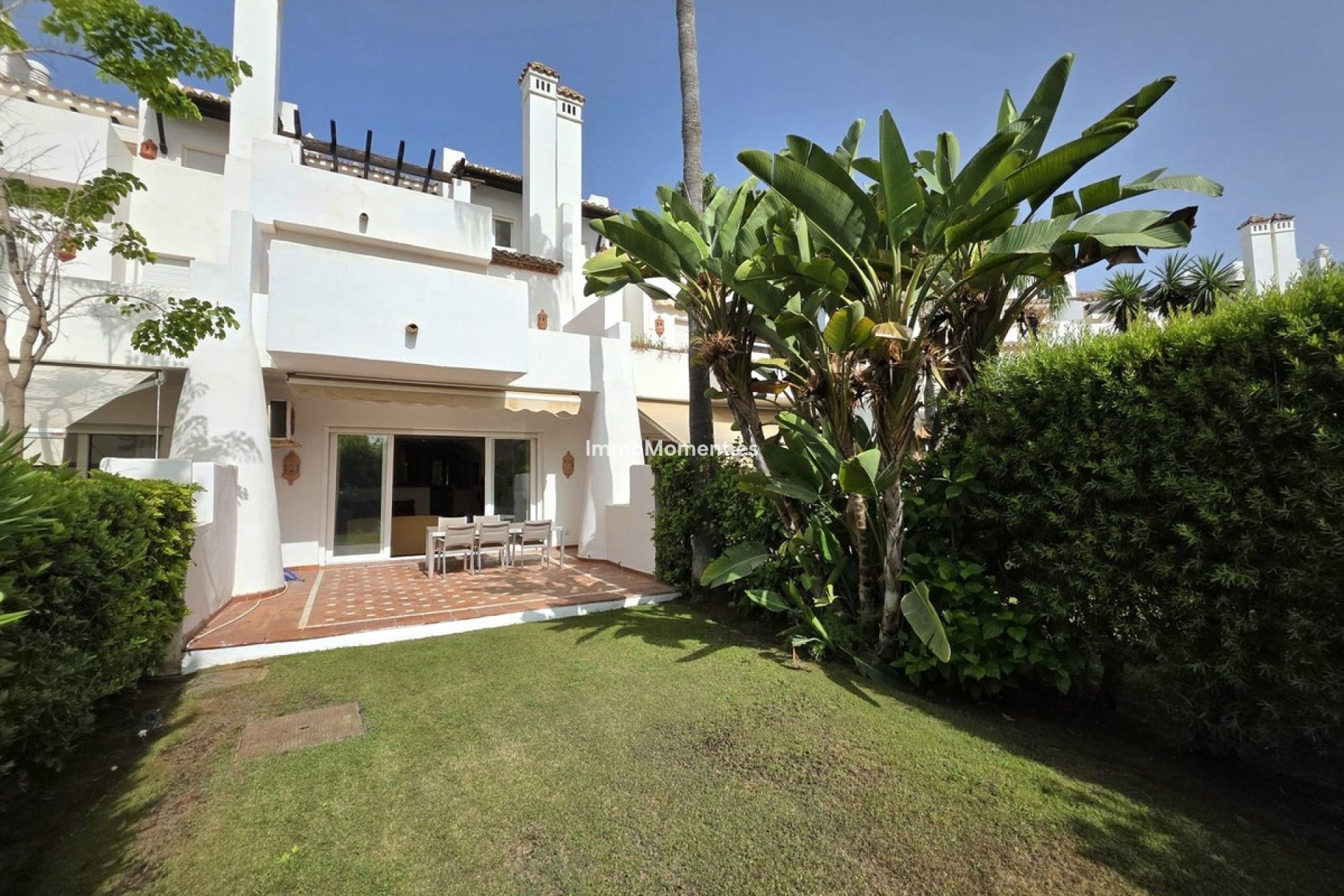 Resale - Townhouse - Estepona - Costalita