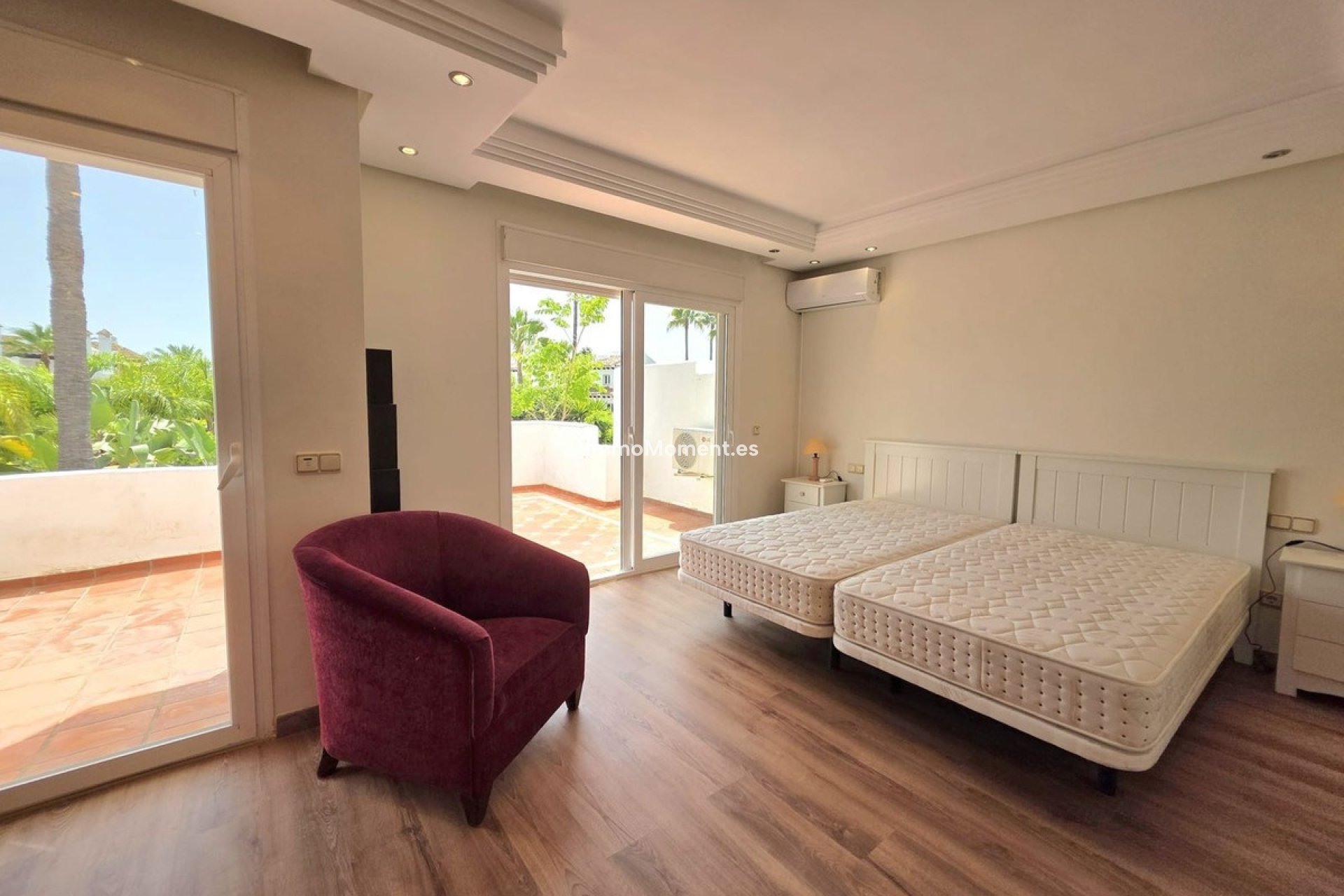 Resale - Townhouse - Estepona - Costalita