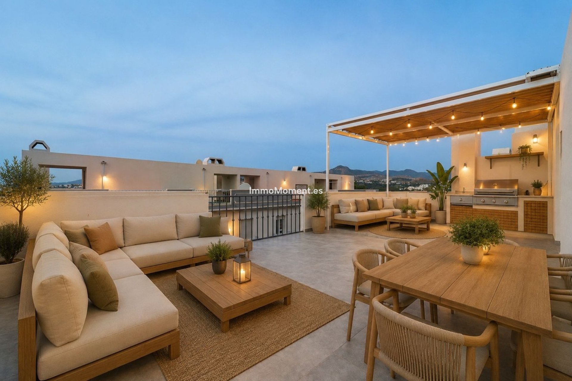 Resale - Townhouse - Estepona - Estepona Centro