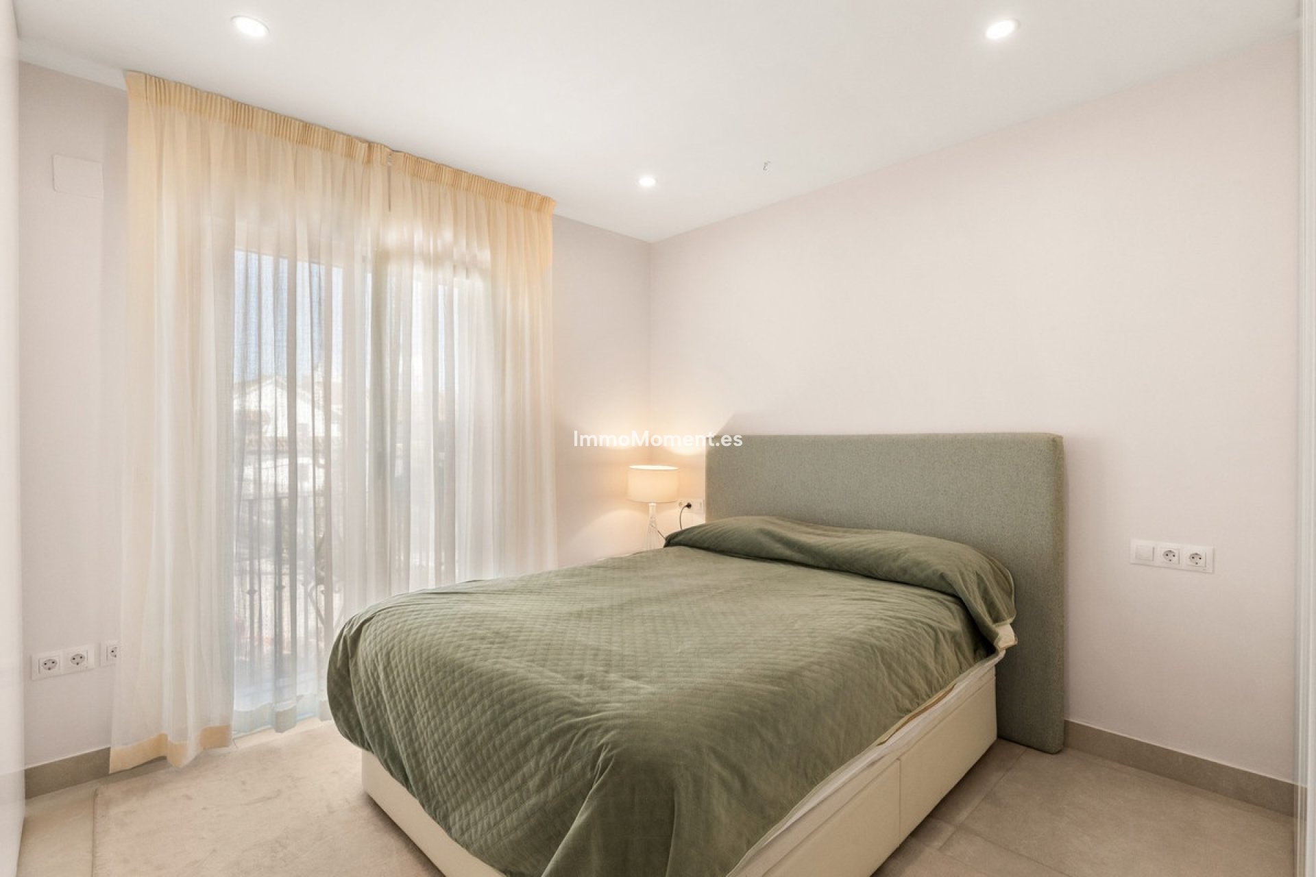 Resale - Townhouse - Estepona - Estepona Centro