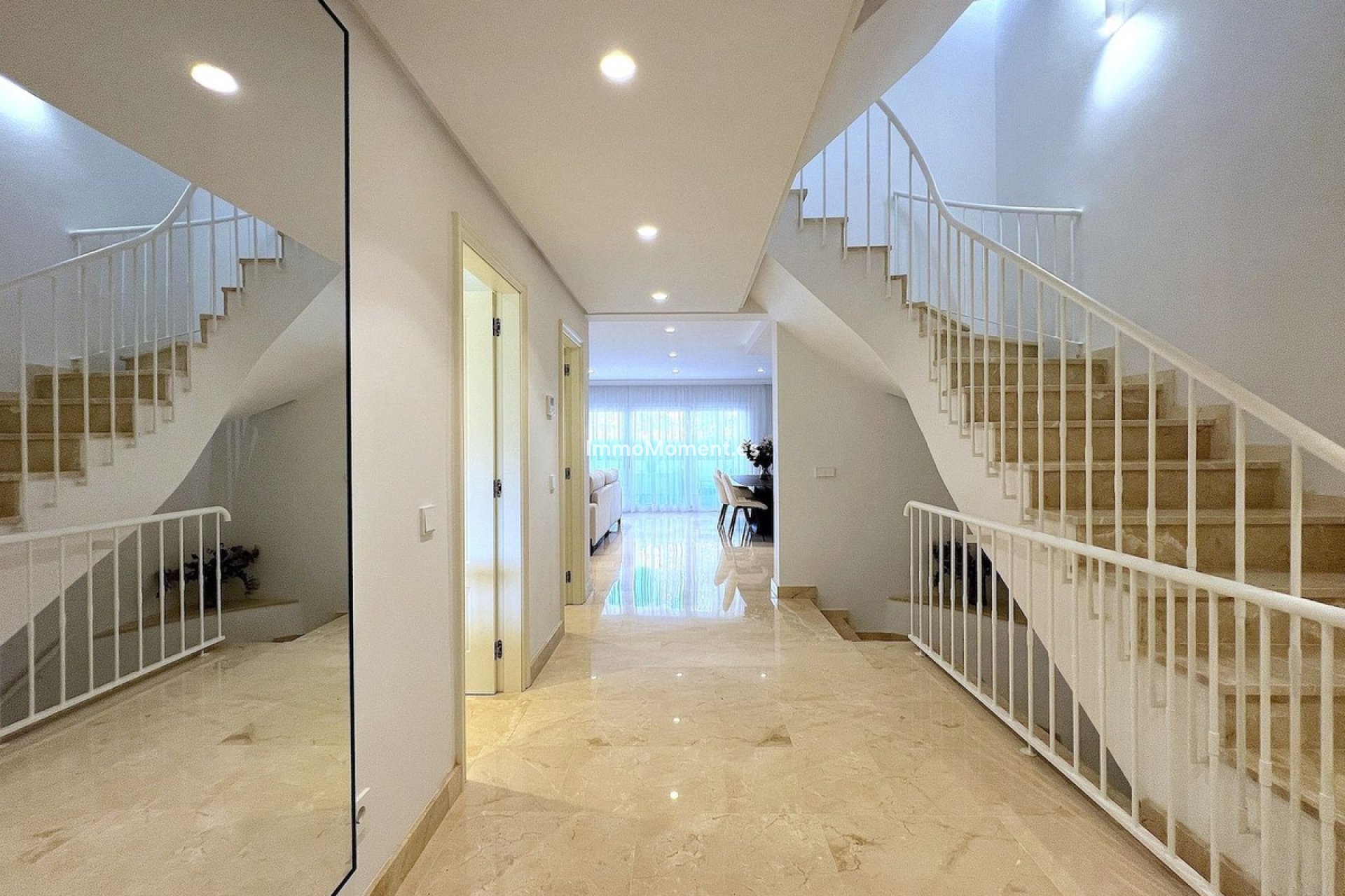Resale - Townhouse - Estepona - Estepona Centro