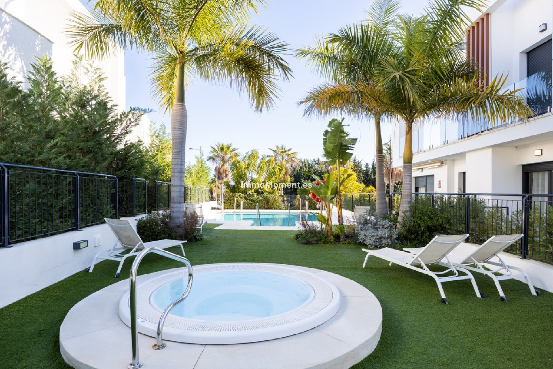 Resale - Townhouse - Estepona - Estepona Centro