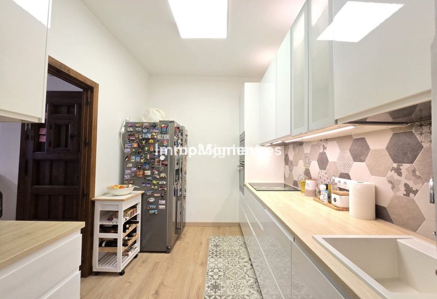 Resale - Townhouse - Estepona - Estepona Centro