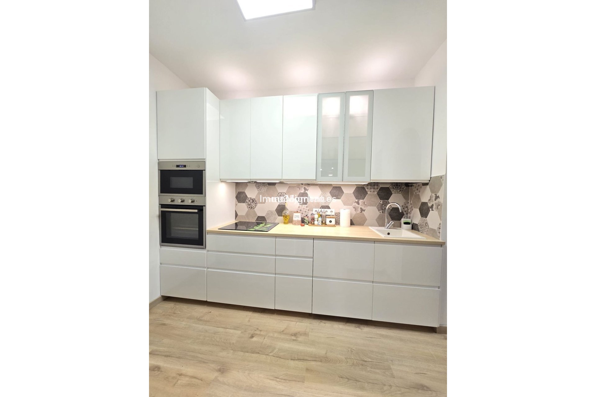 Resale - Townhouse - Estepona - Estepona Centro