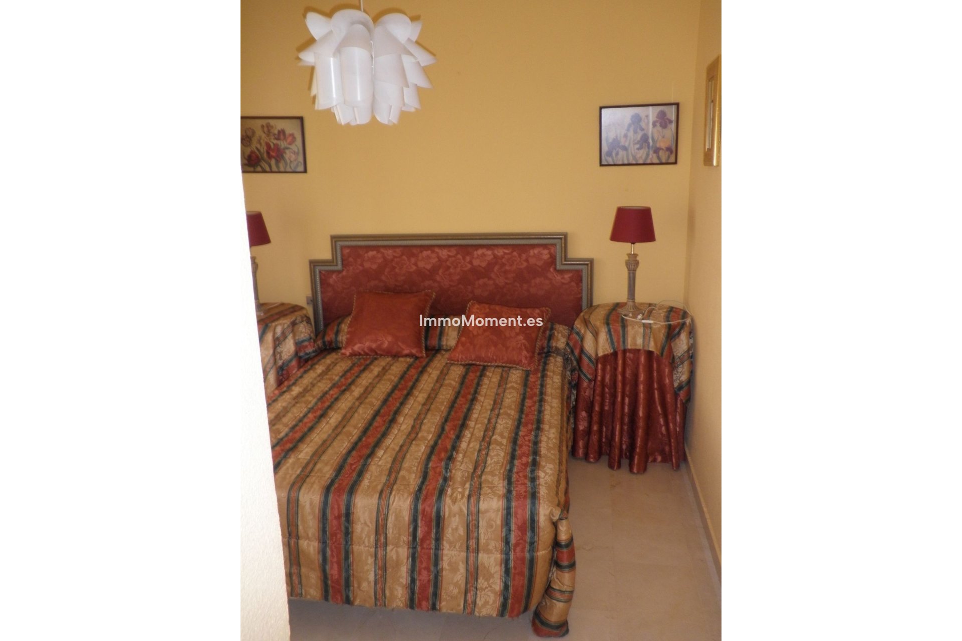 Resale - Townhouse - Estepona - Estepona Centro