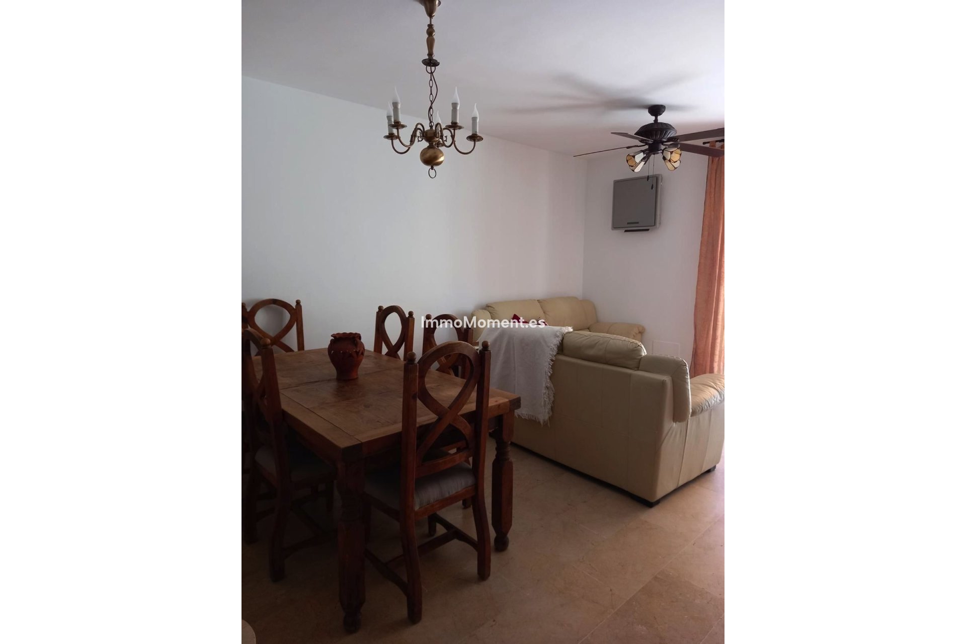 Resale - Townhouse - Estepona - Estepona Centro