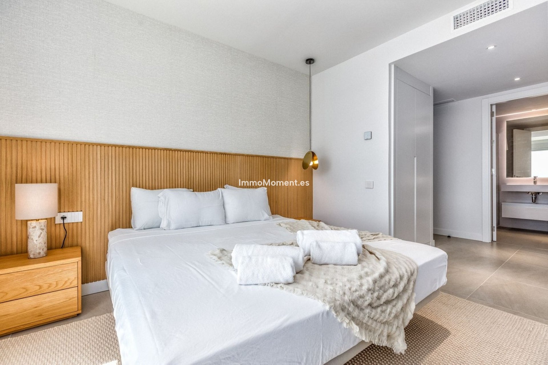 Resale - Townhouse - Estepona - Estepona Centro