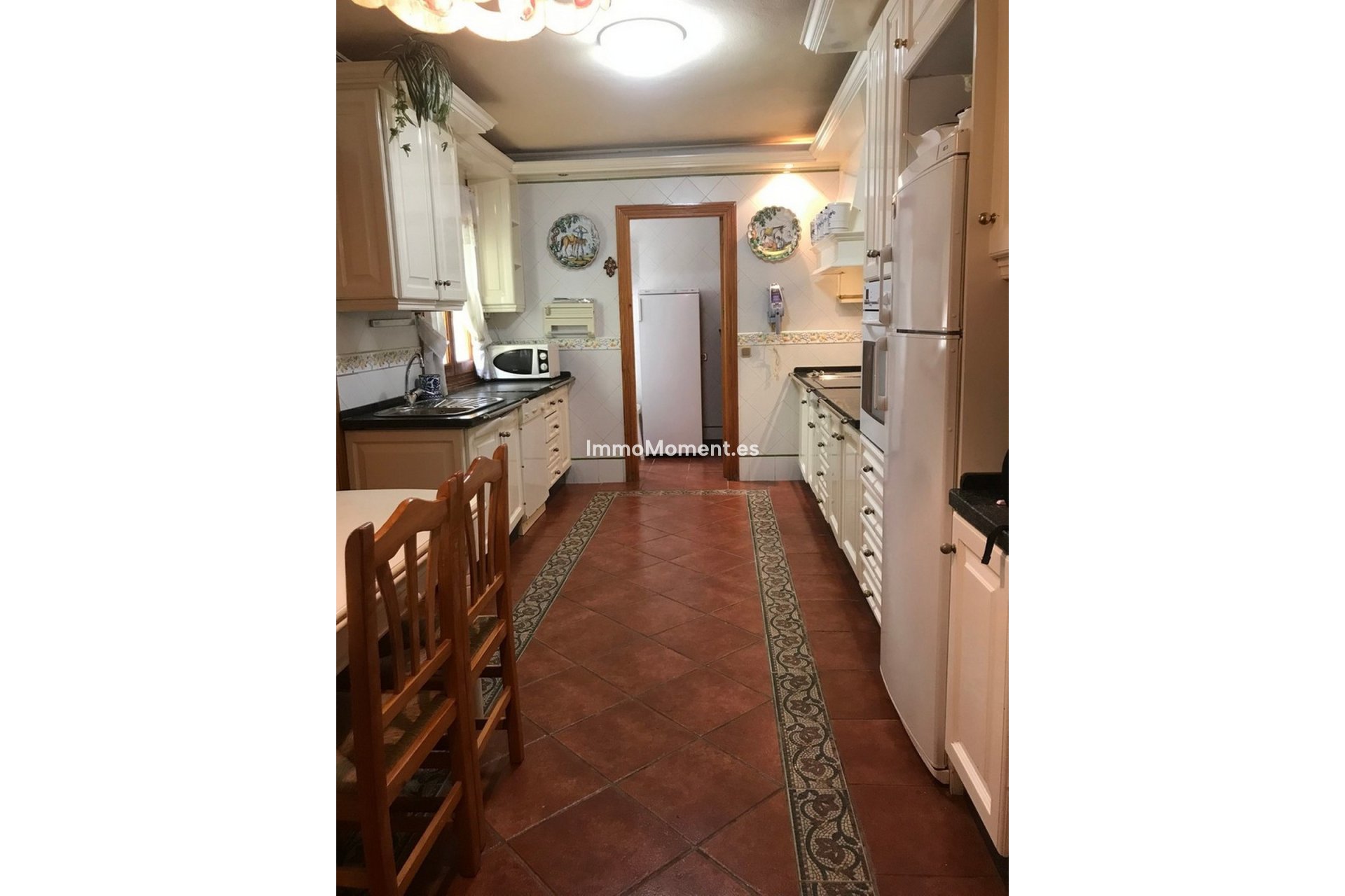 Resale - Townhouse - Estepona - Estepona Centro