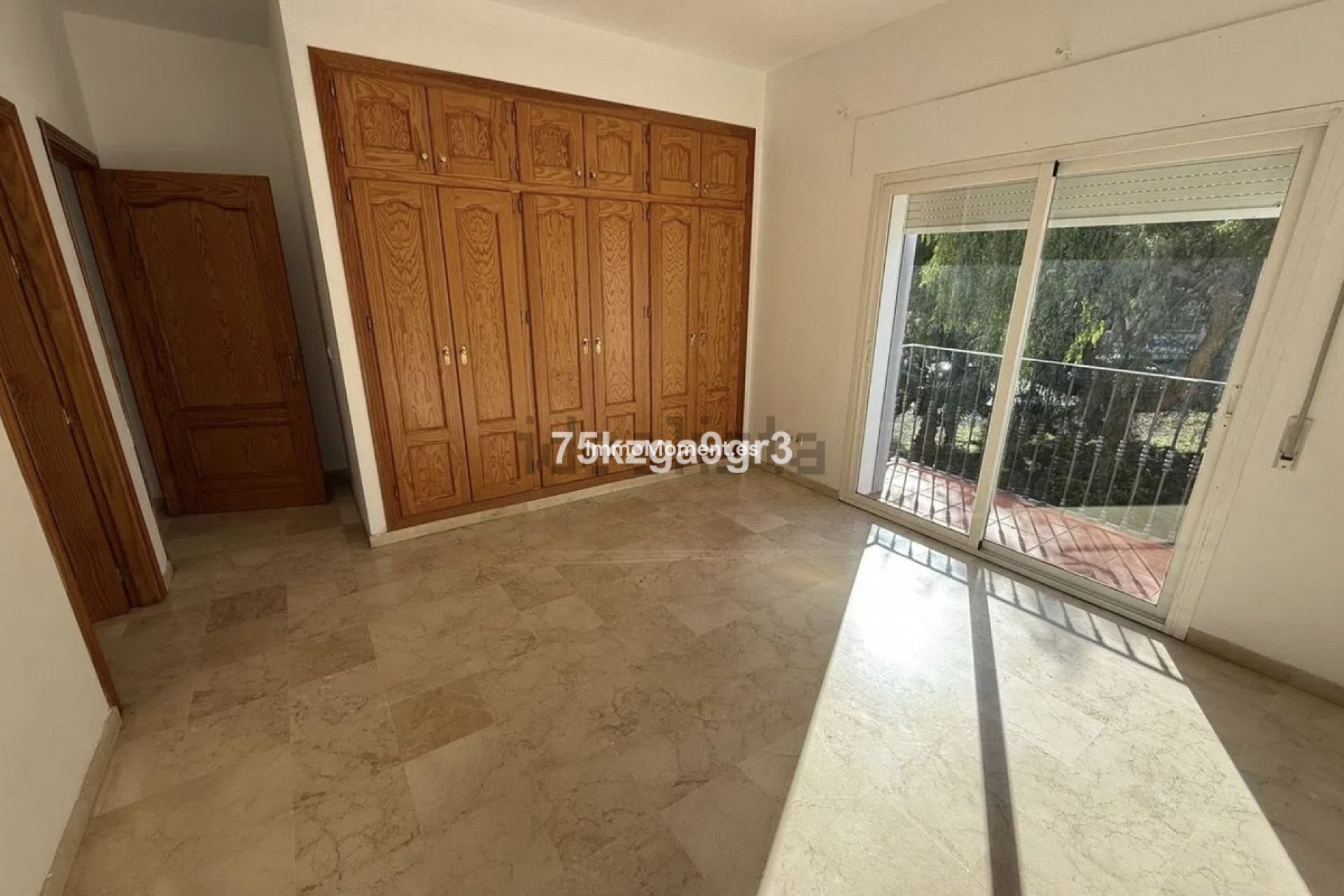 Resale - Townhouse - Estepona - Estepona Centro