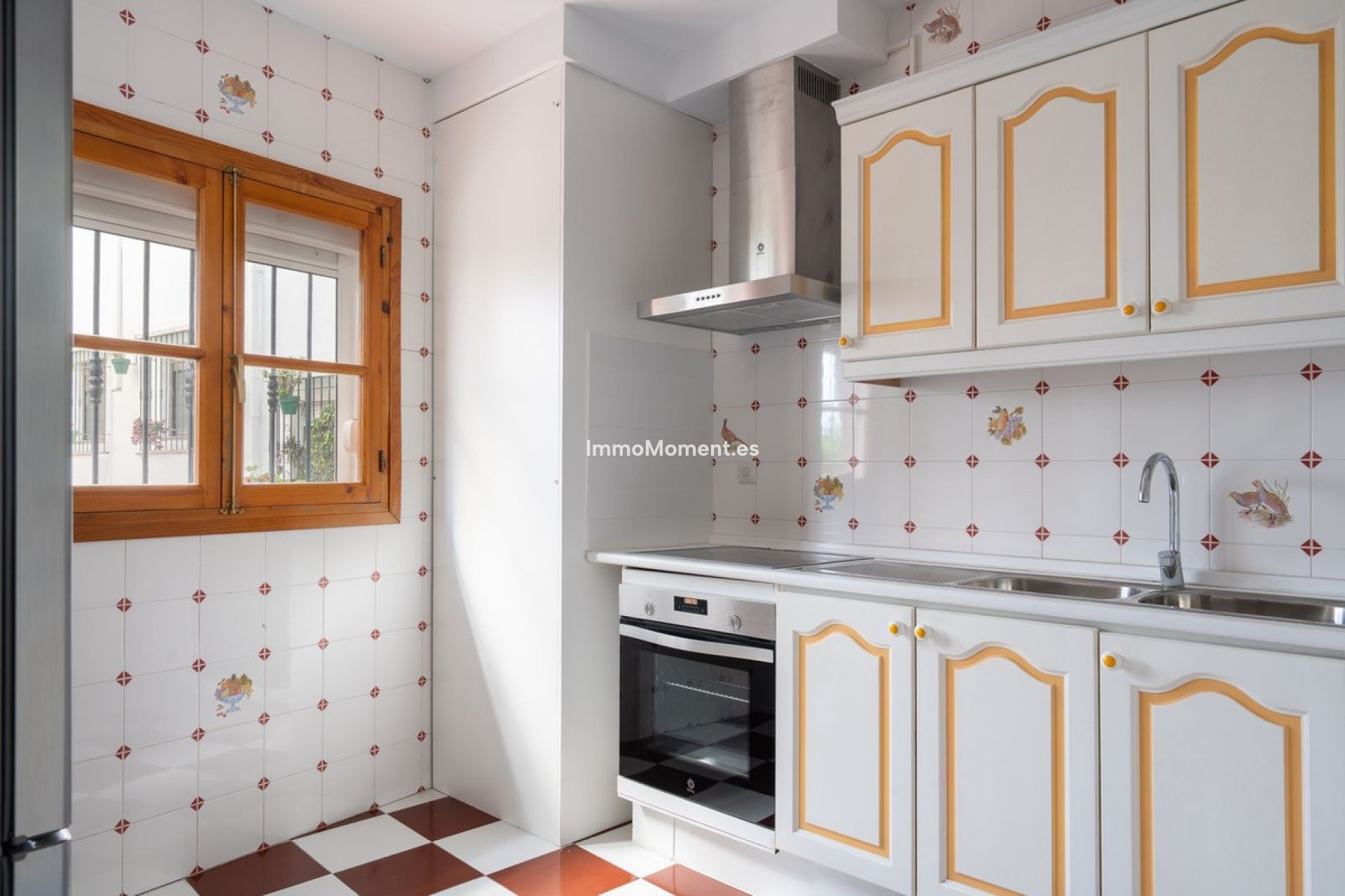 Resale - Townhouse - Estepona - Estepona Centro