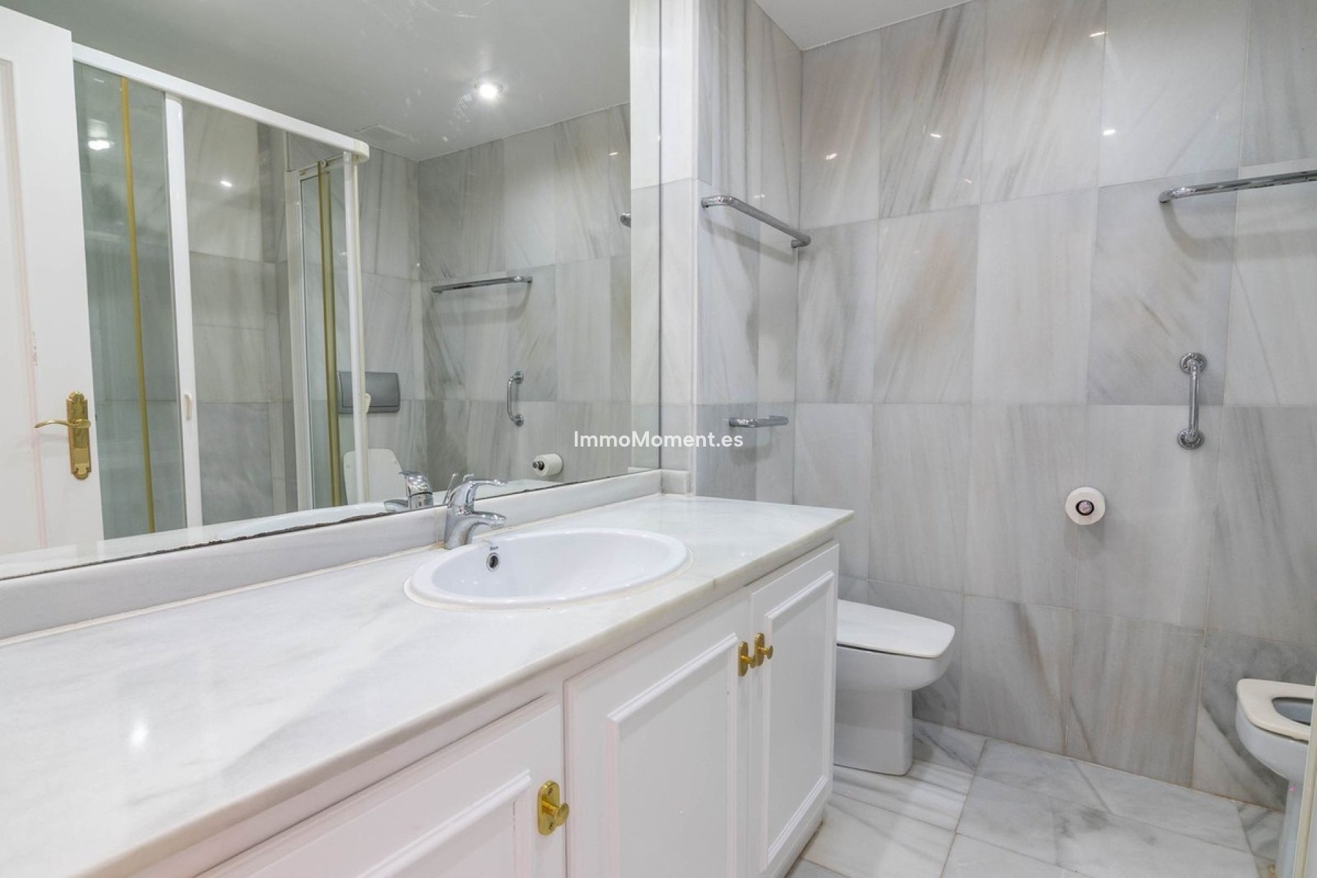 Resale - Townhouse - Estepona - Estepona Centro