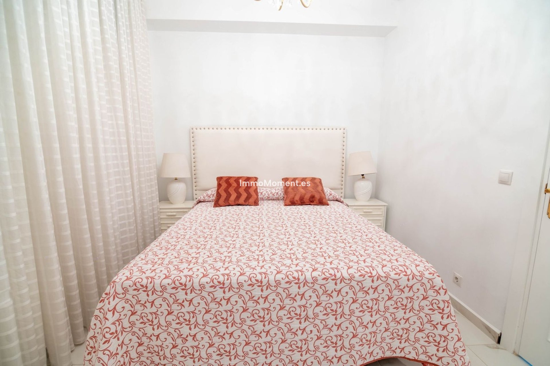 Resale - Townhouse - Estepona - Estepona Centro