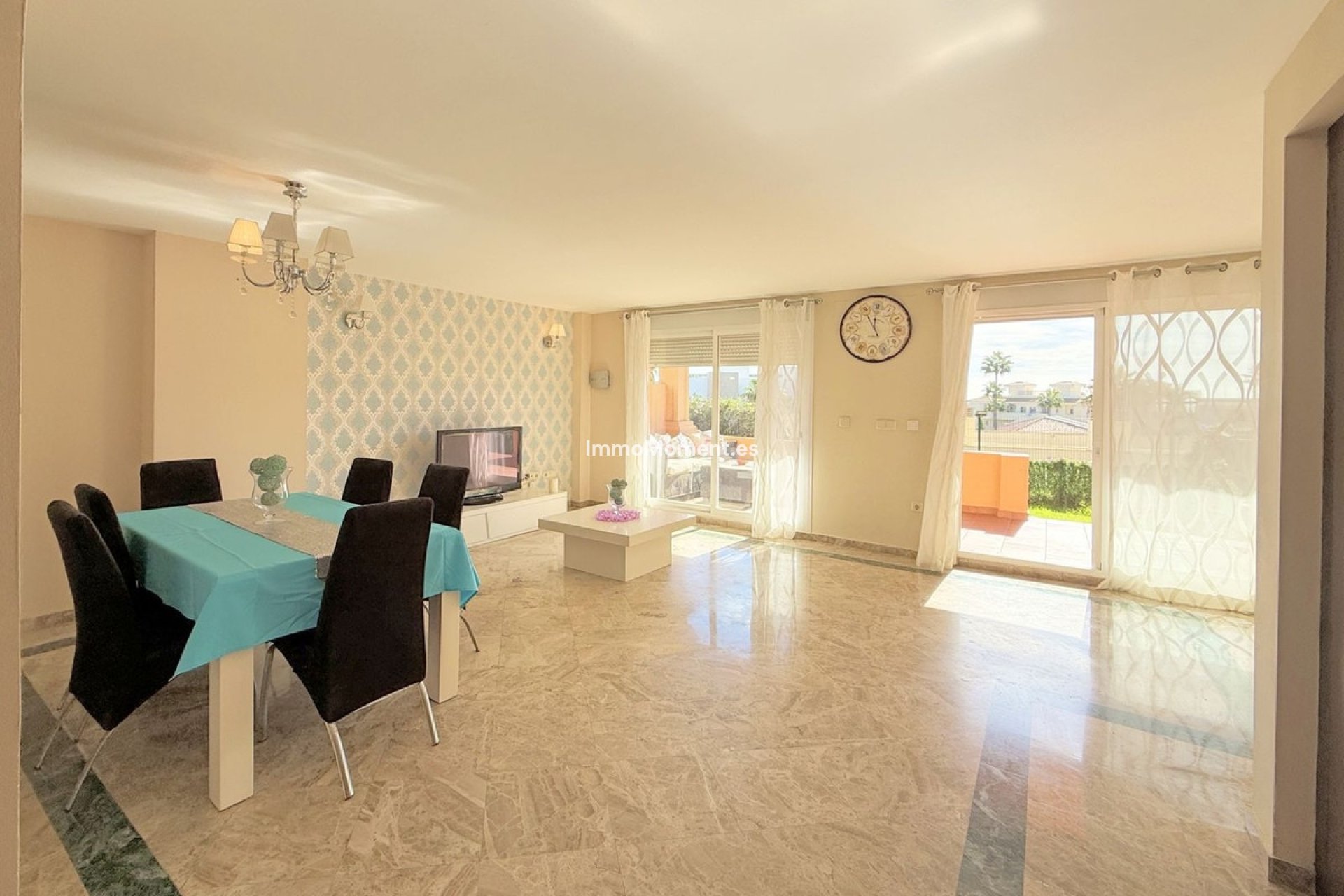 Resale - Townhouse - Estepona - Estepona Centro