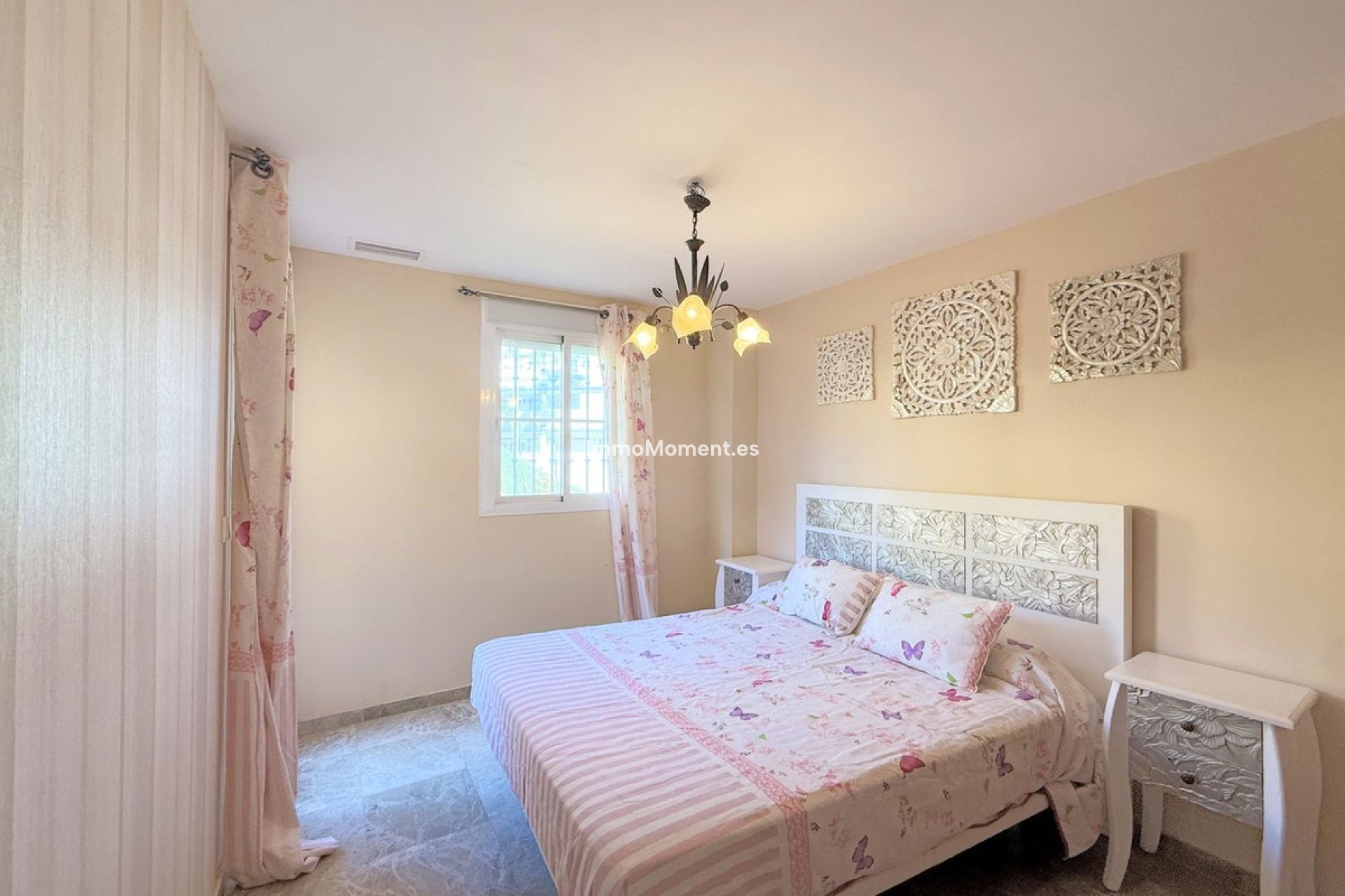 Resale - Townhouse - Estepona - Estepona Centro