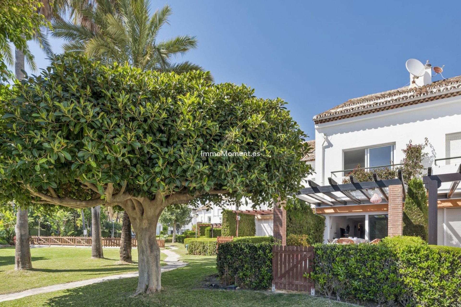 Resale - Townhouse - Estepona - Estepona Centro