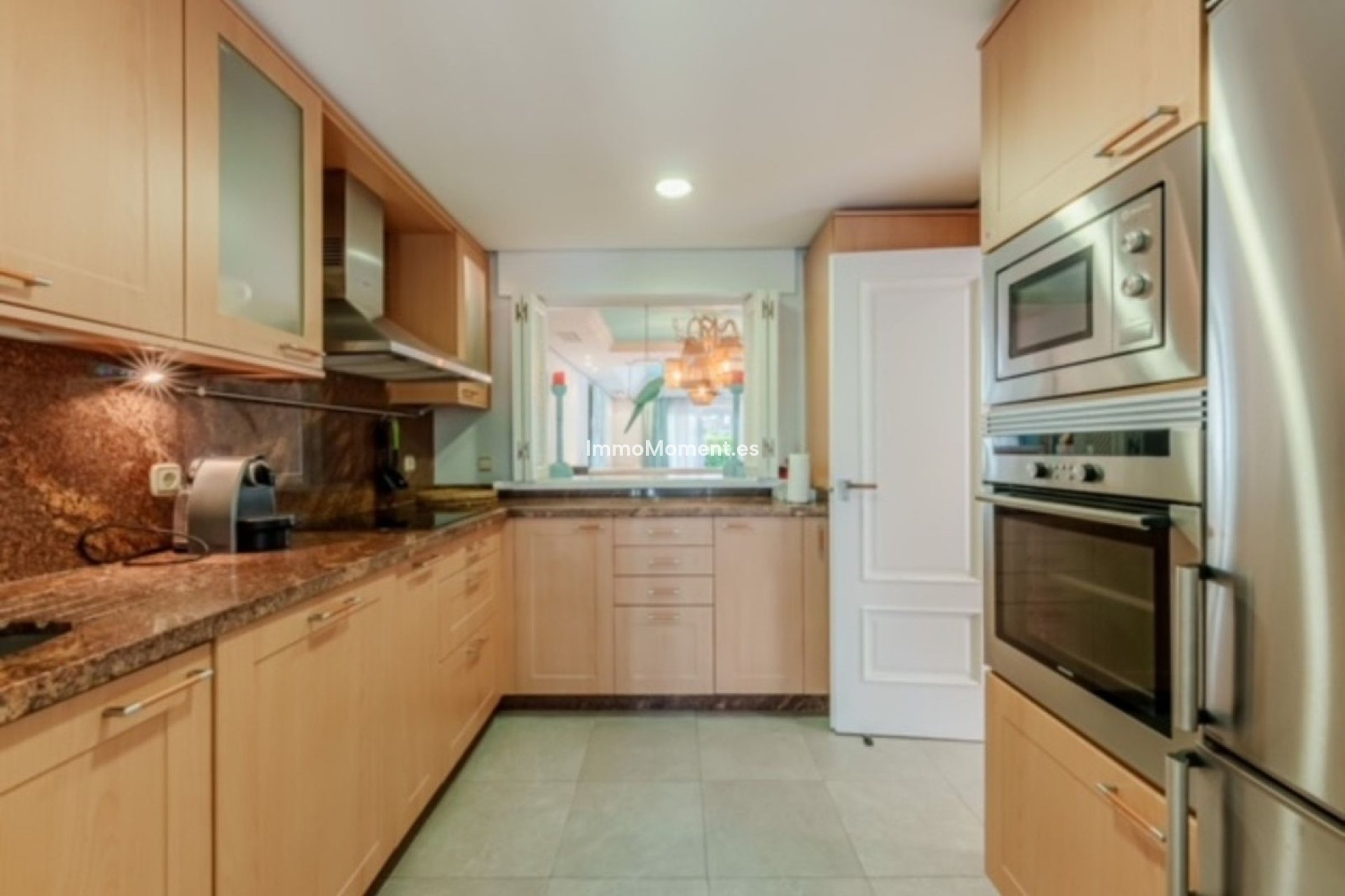 Resale - Townhouse - Estepona - Estepona Centro