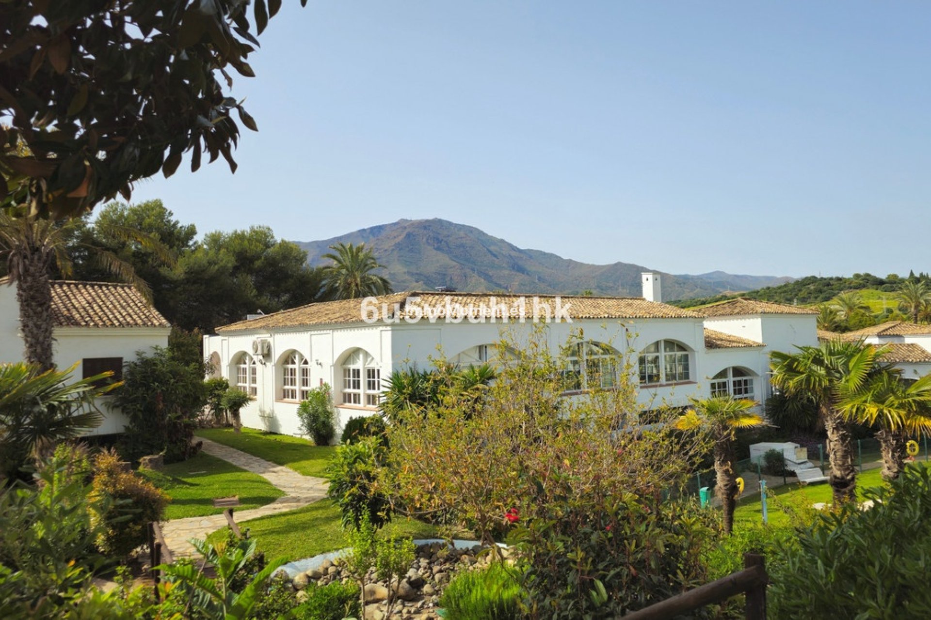 Resale - Townhouse - Estepona - Estepona Centro