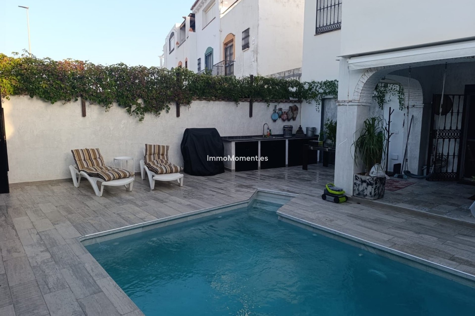 Resale - Townhouse - Estepona - Estepona Centro