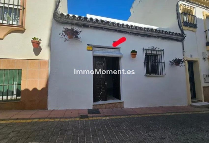 Resale - Townhouse - Estepona - Estepona Centro