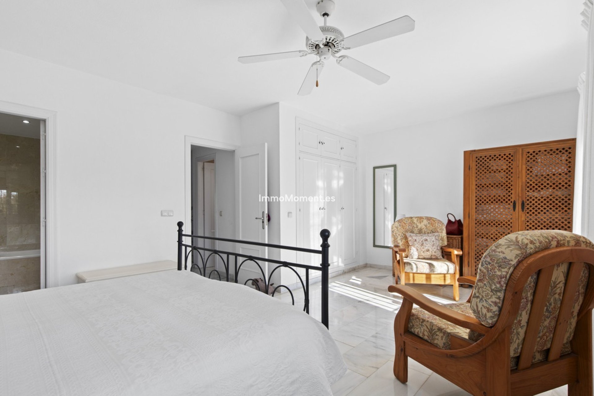 Resale - Townhouse - Estepona - Estepona Centro