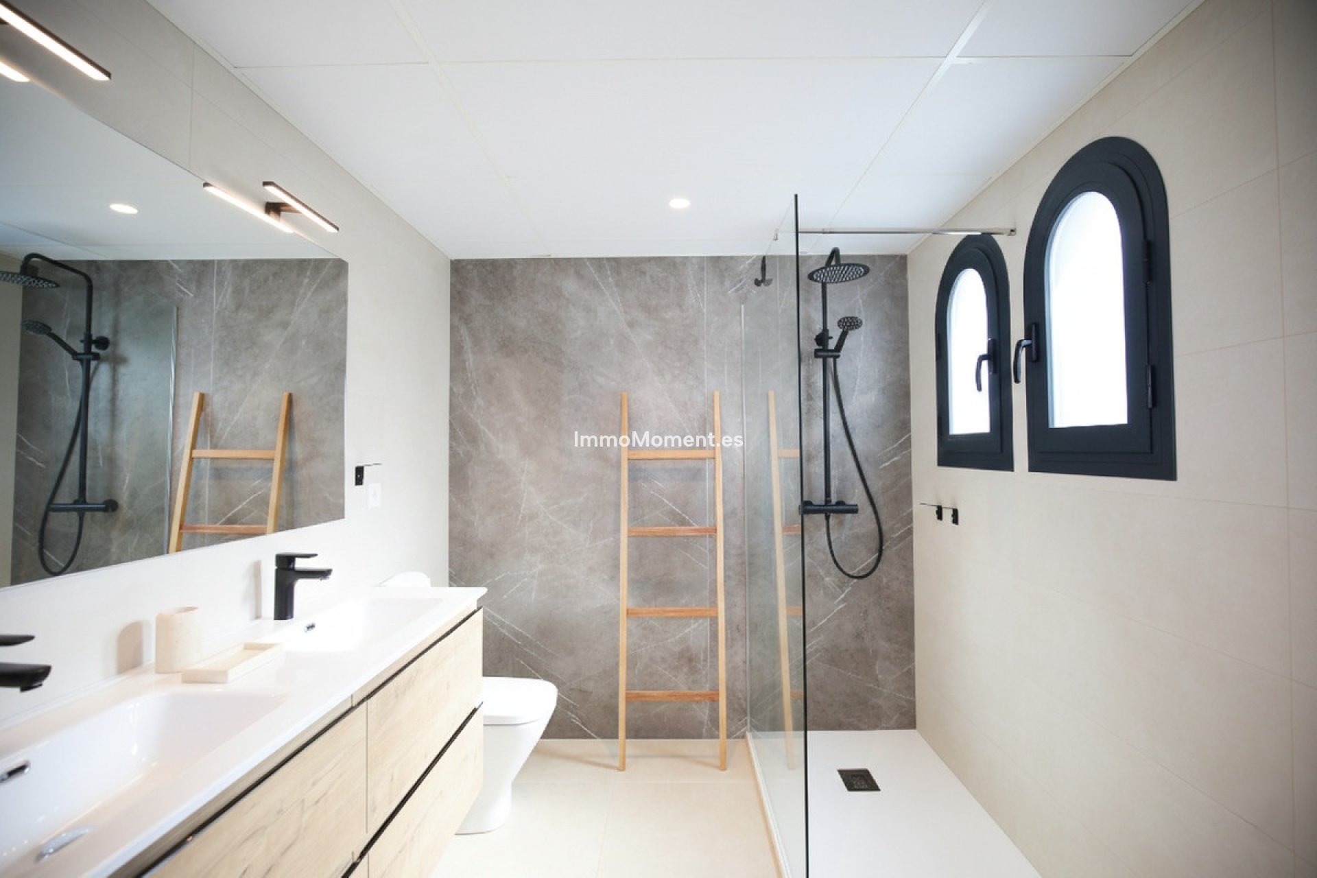 Resale - Townhouse - Estepona - Estepona Centro