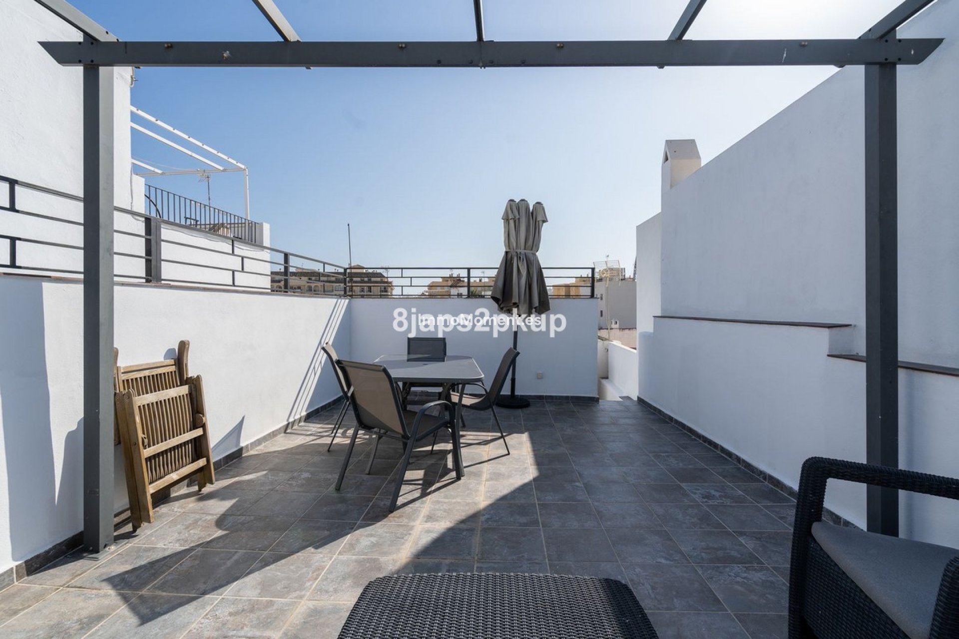 Resale - Townhouse - Estepona - Estepona Centro