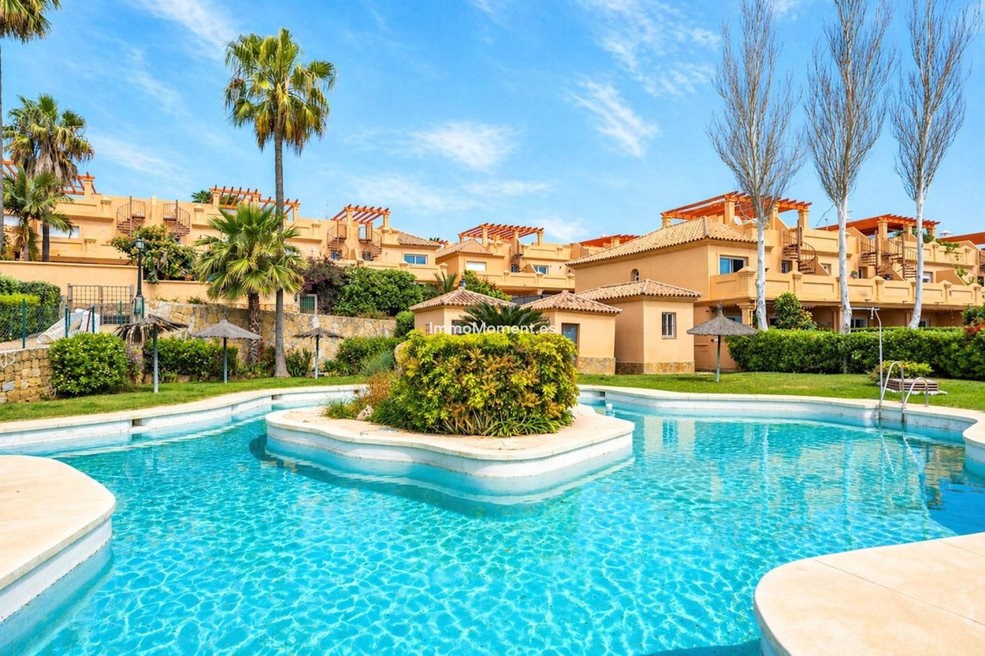 Resale - Townhouse - Estepona - Estepona Centro