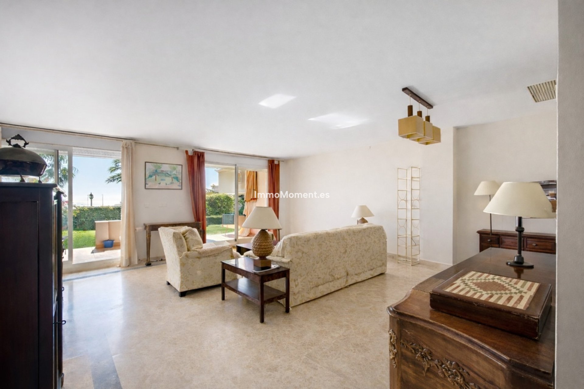 Resale - Townhouse - Estepona - Estepona Centro