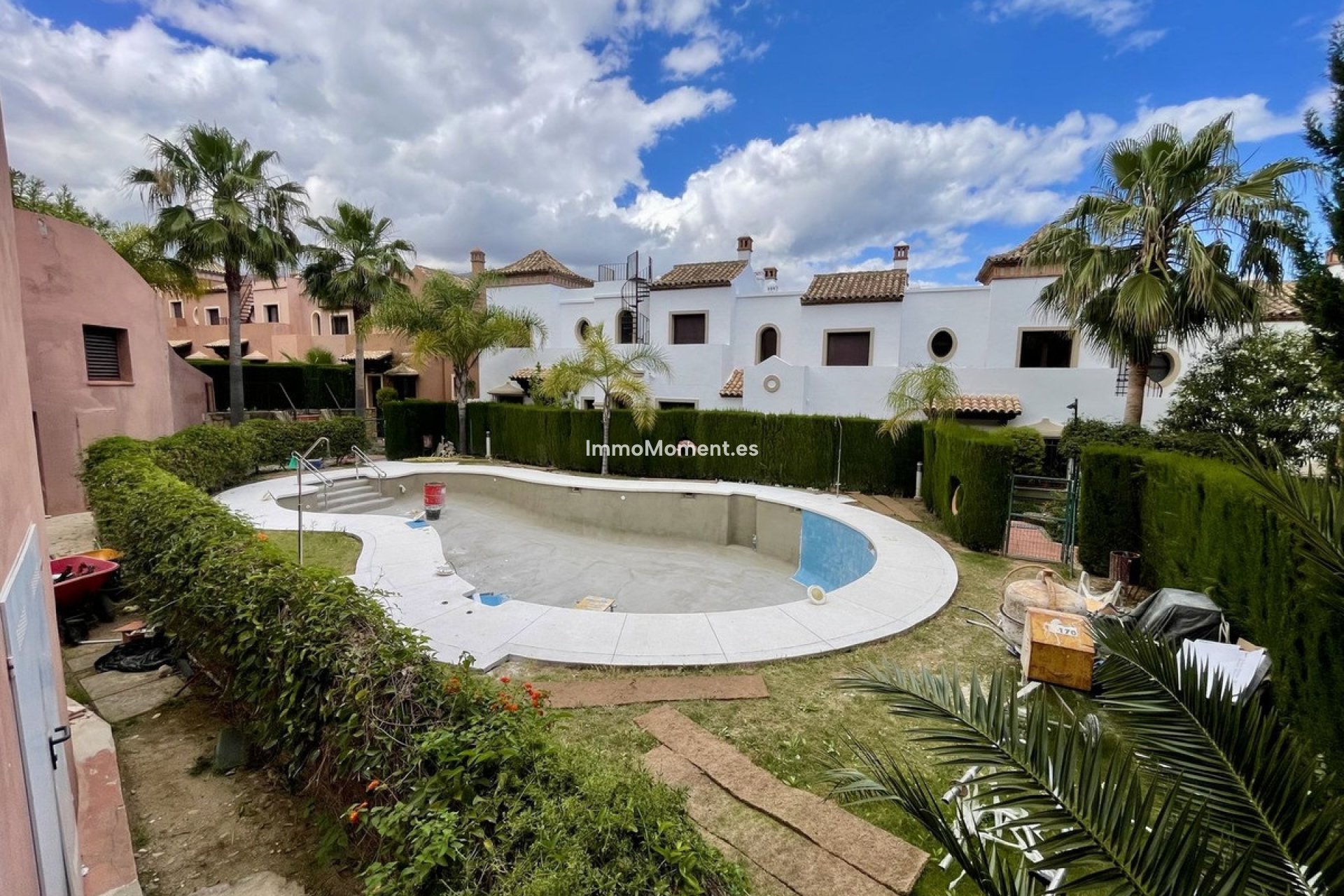 Resale - Townhouse - Estepona - Estepona Centro