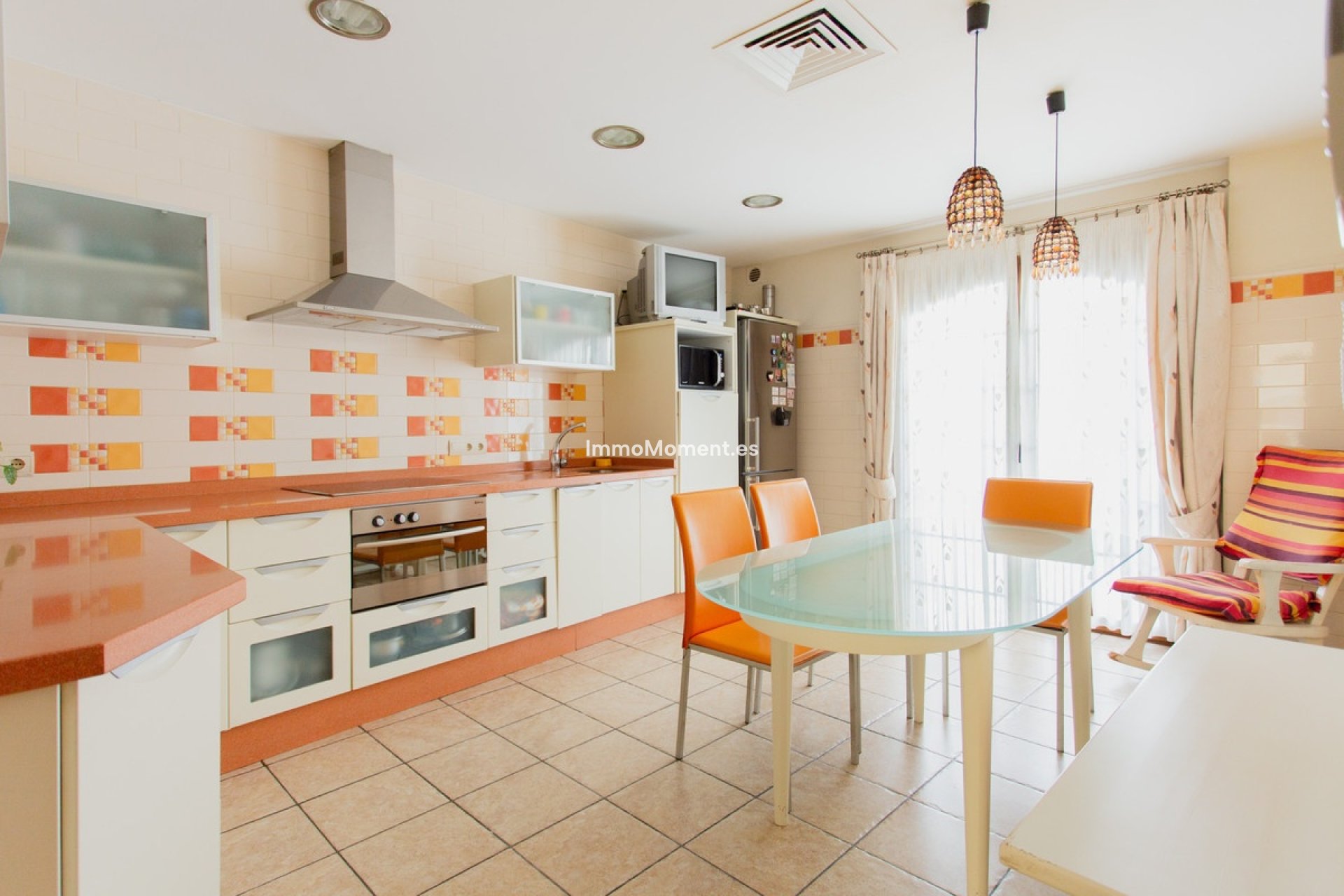Resale - Townhouse - Estepona - Estepona Centro