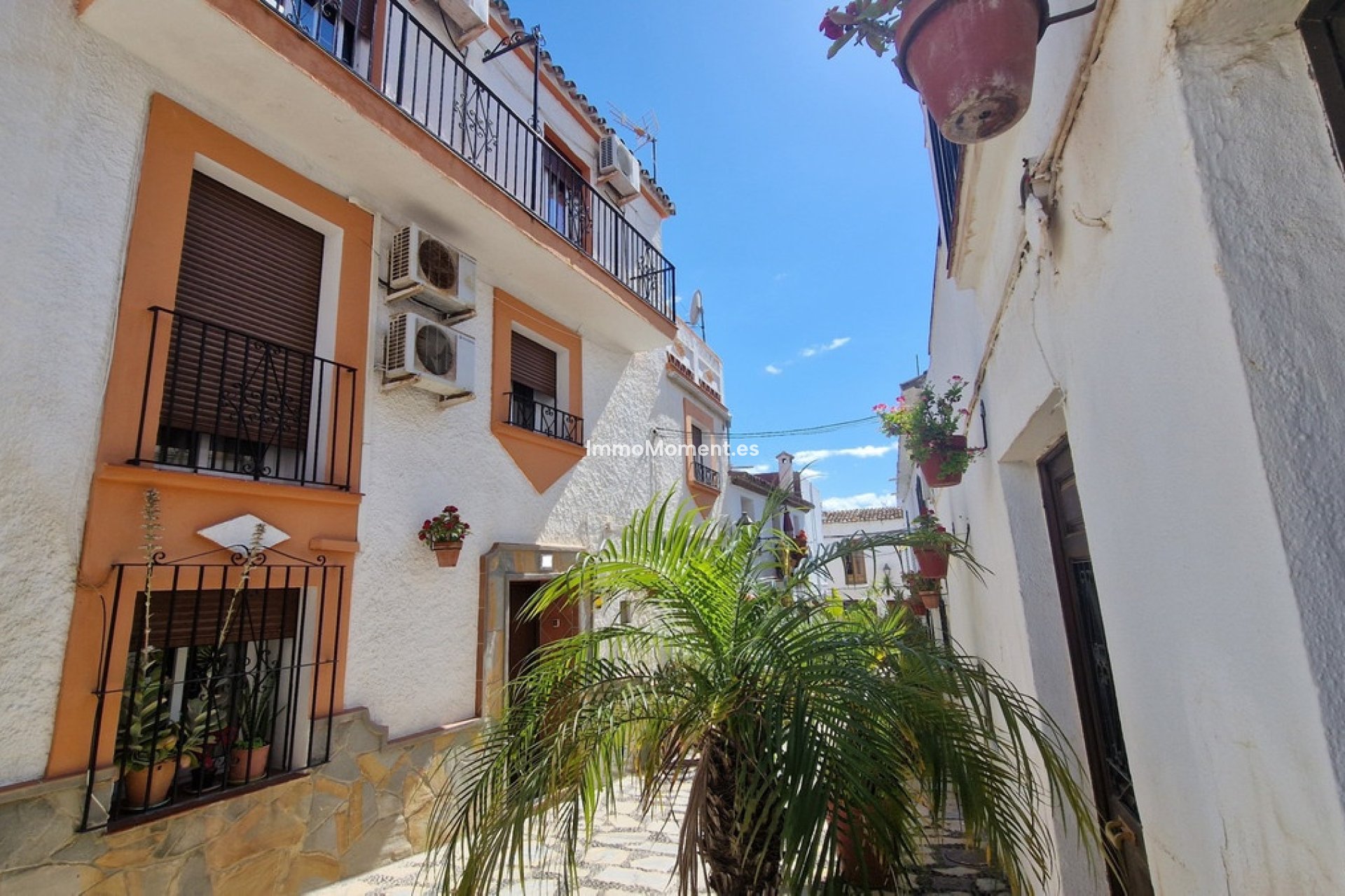 Resale - Townhouse - Estepona - Estepona Centro