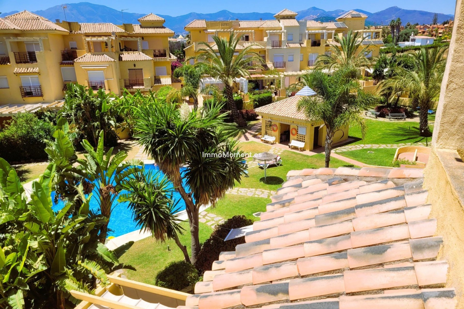 Resale - Townhouse - Estepona - Estepona Centro