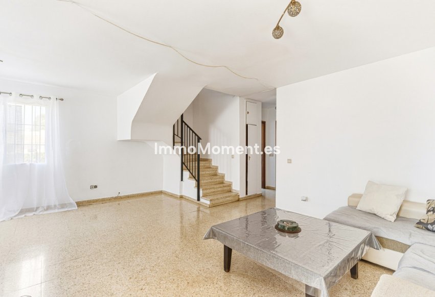 Resale - Townhouse - Estepona - Estepona Centro