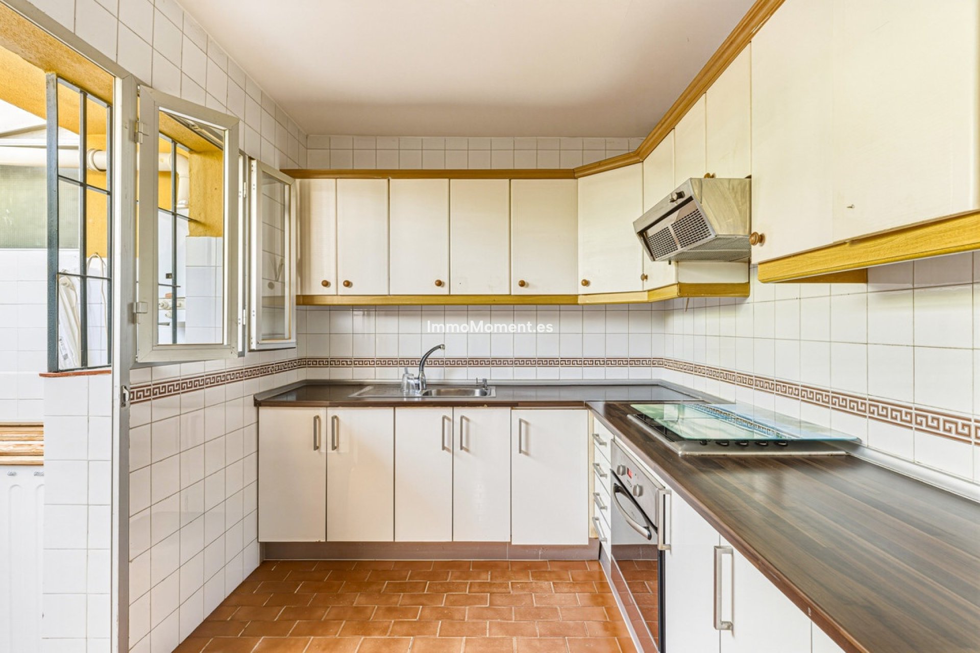 Resale - Townhouse - Estepona - Estepona Centro