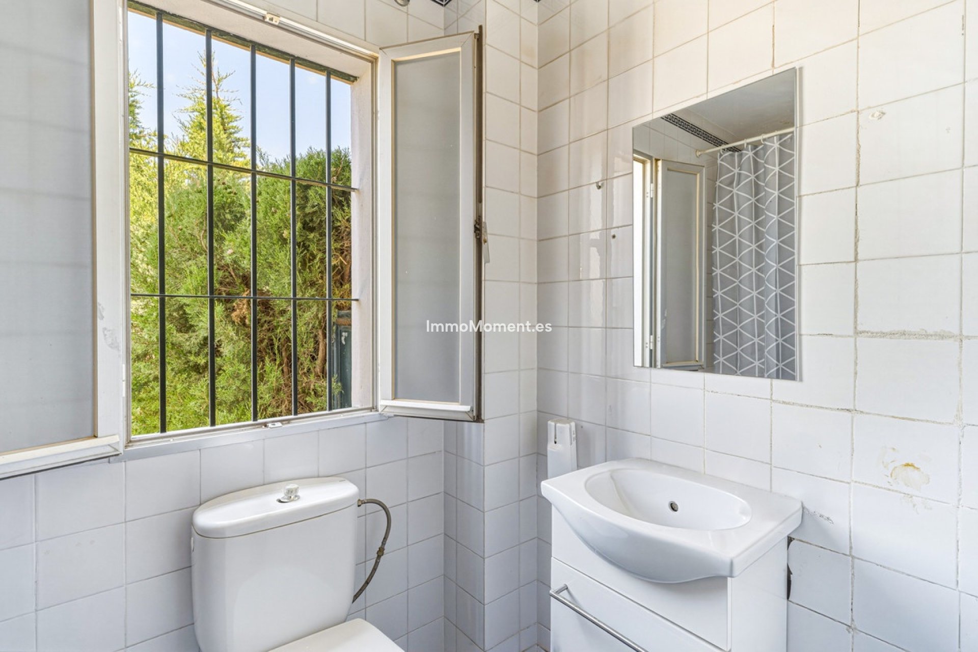 Resale - Townhouse - Estepona - Estepona Centro