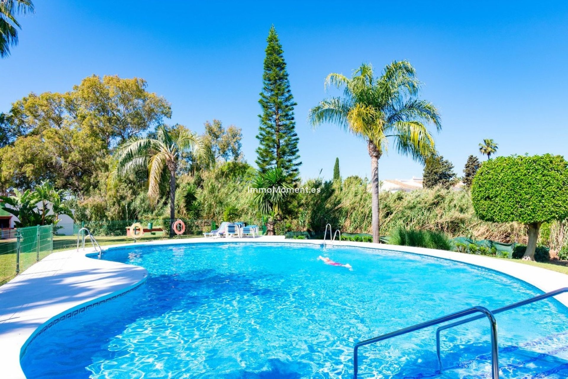 Resale - Townhouse - Estepona - Estepona Centro