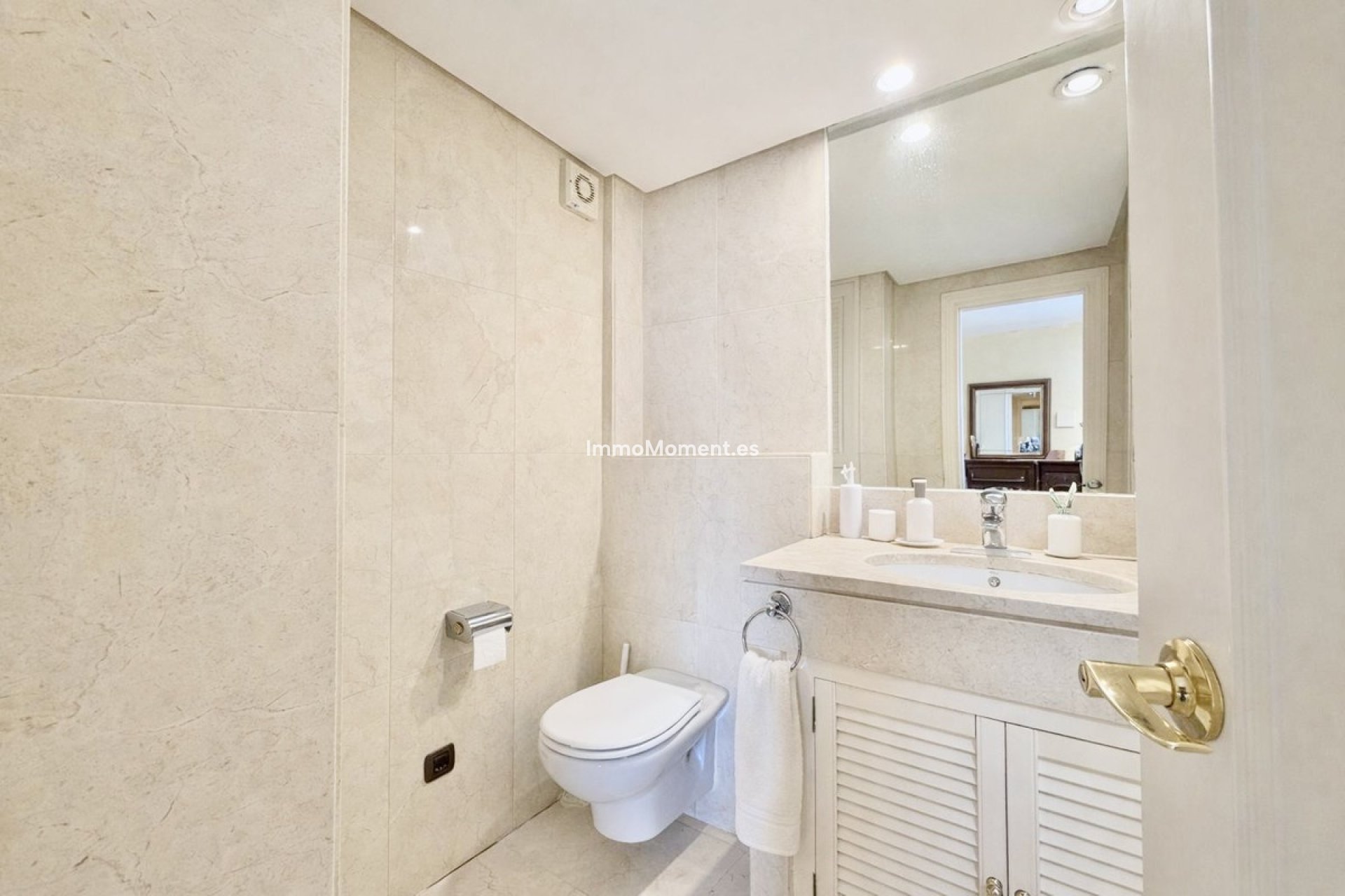 Resale - Townhouse - Estepona - Estepona Centro