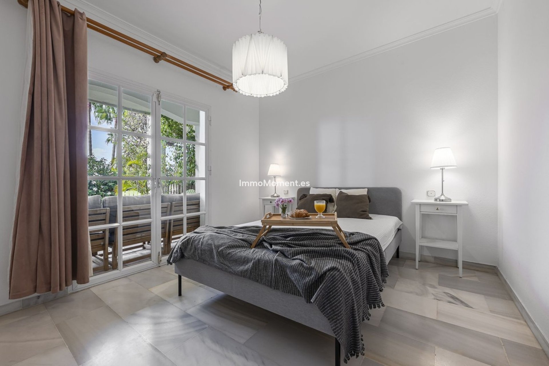 Resale - Townhouse - Estepona - Estepona Centro